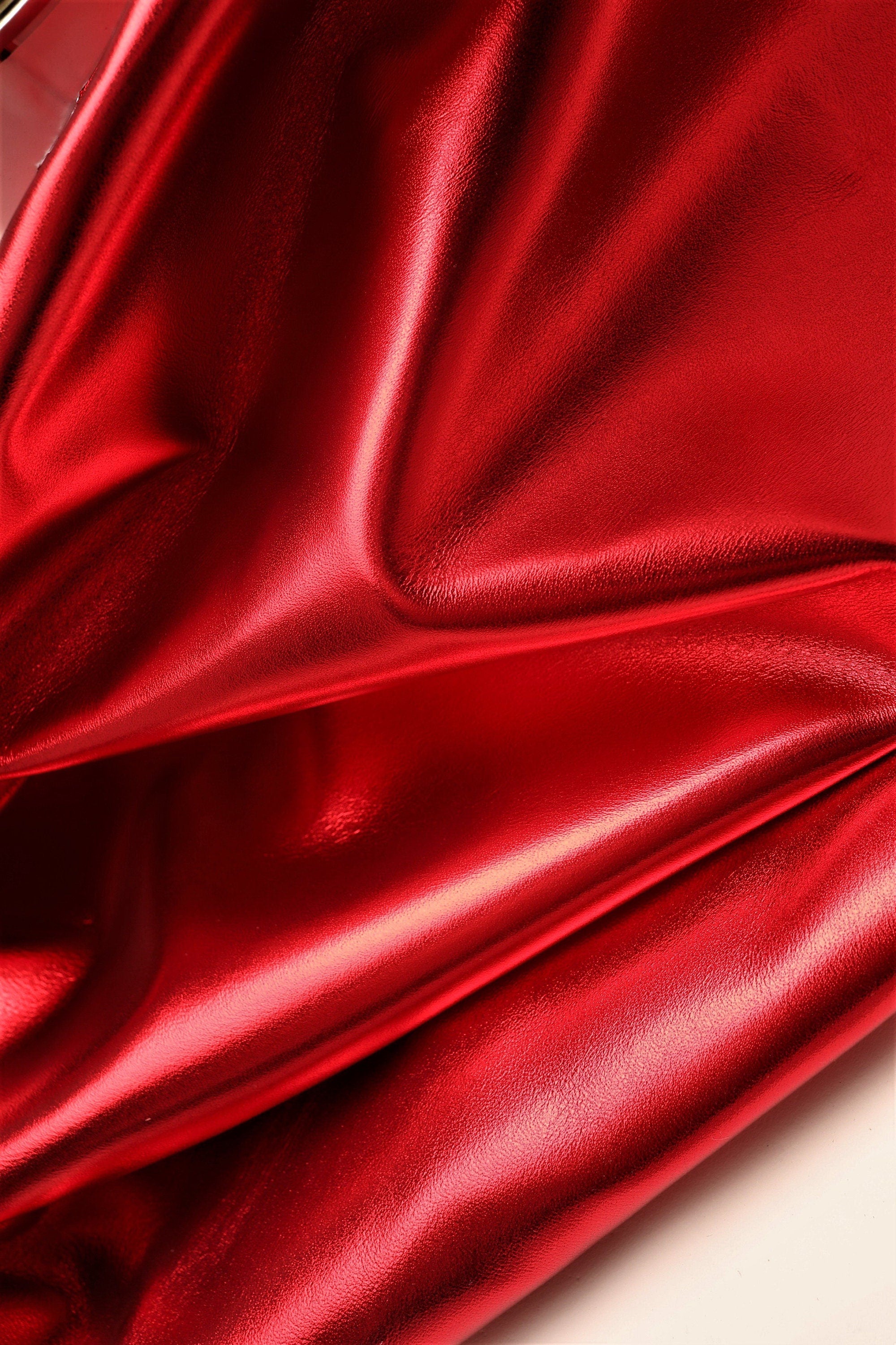 RED metallic leather skin, smooth sparkle goatskin, bright soft hide, ideal for DIY projects B-18005-MT La Garzarara