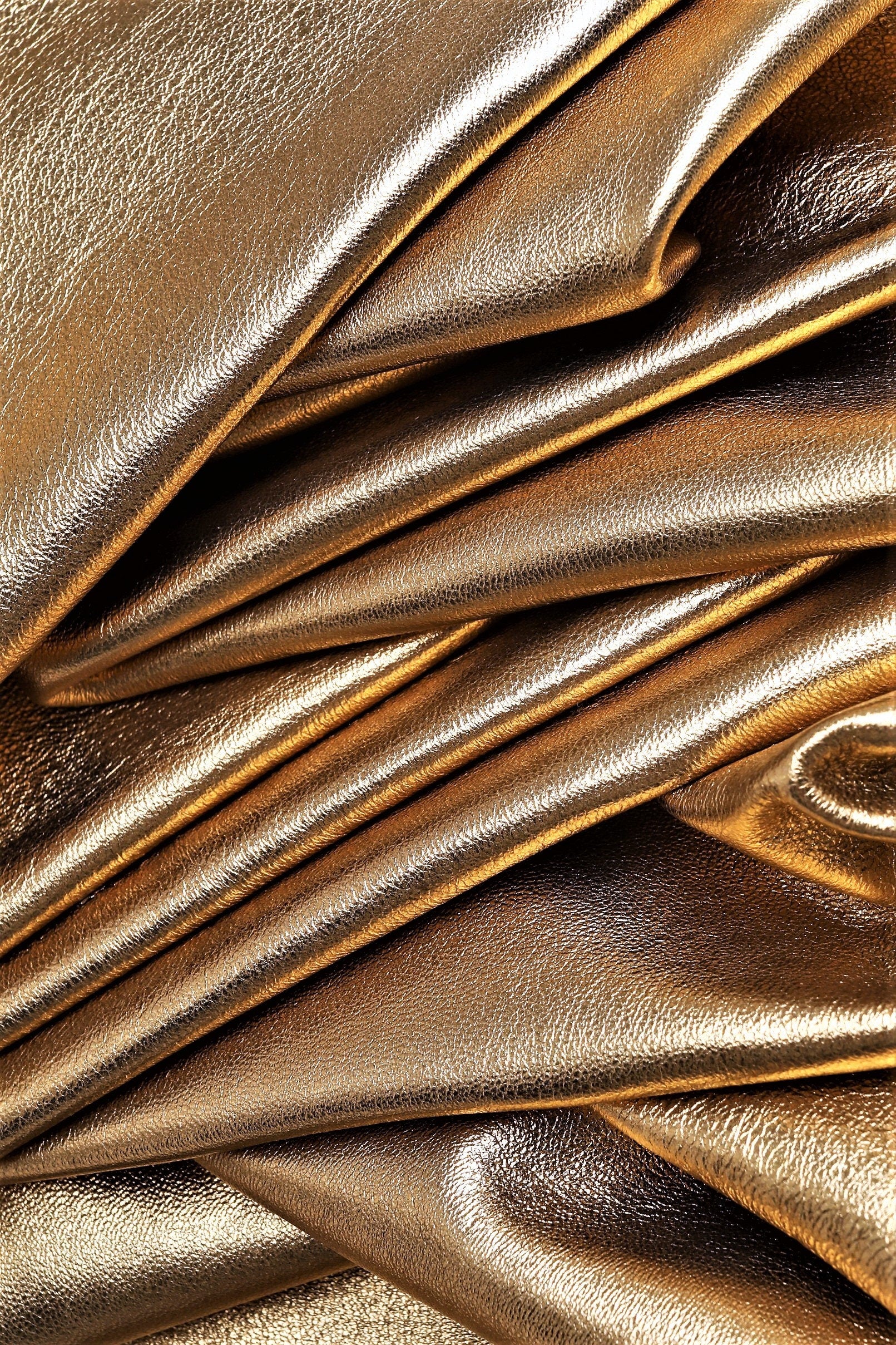 Metallic BRONZE LEATHER skin, smoothsoft laminated lmabskin, brown glossy sheepskin, quite soft B16062-MT La Garzarara