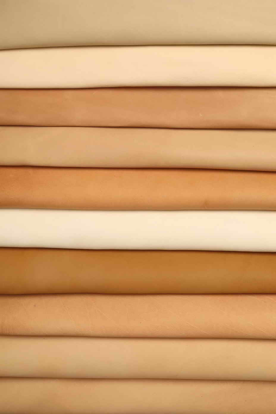 VEG-tanned leather scraps - 5 Natural leather Remnants for diy Leathercraft - random vegetable leather pieces P010 La Garzarara