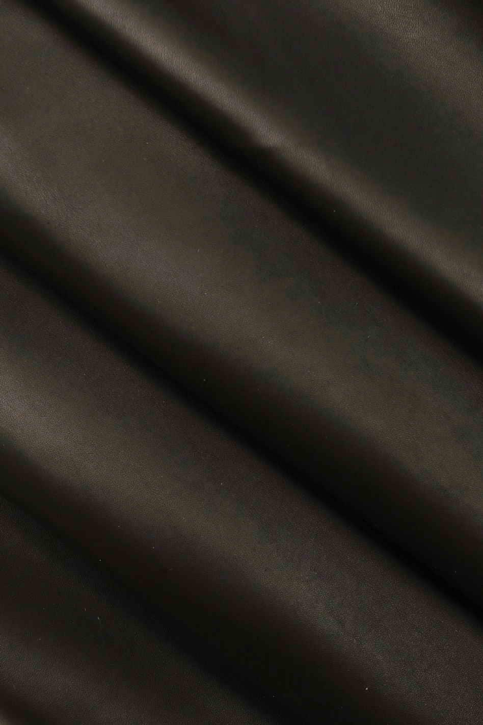 Black SMOOTH leather hide, semi glossy soft calfskin, SILKY cowhide for crafting, 1.0 -1.1 mm B18602-TB La Garzarara