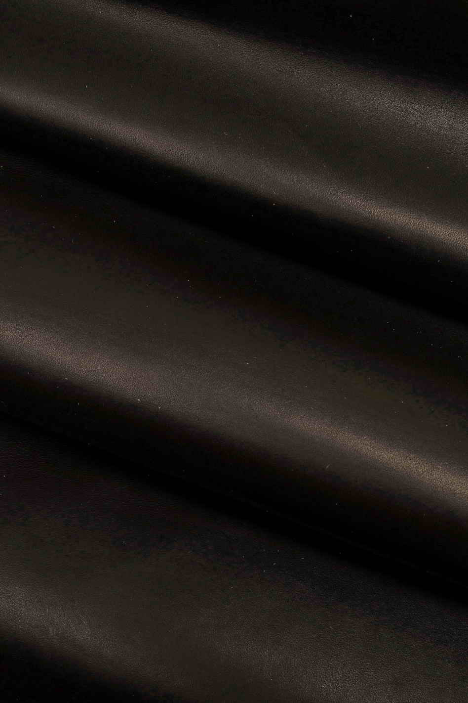 Full Grain Italian Leather Hide Black Premium Cowhide for Bags Wallets Shoes Leathercraft 1.1 - 1.3mm B11748-TB La Garzarara