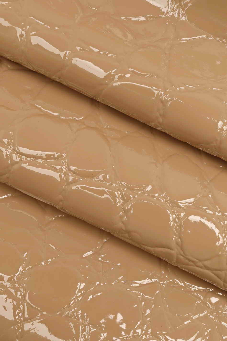 Beige nude PATENT leather hide, glossy crocodile embossed croco leather for handbags shoes accessories B12224-ST