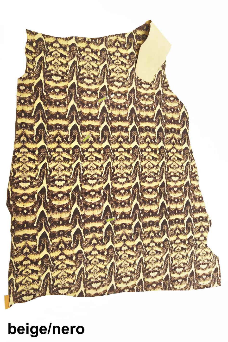 SNAKESKIN Cowhide hide – Jungle PYTHON Print Beige Grey Black Textured Reptile skin B12329-ST La Garzarara