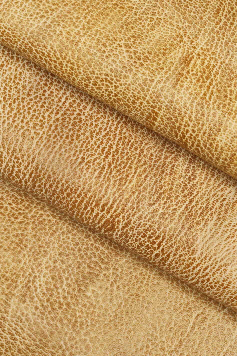 RUSTIC distressed Italian soft leather skins, brown hazelnut vintage matte goatskin - grainy grain textured hide B12628-VT La Garzarara