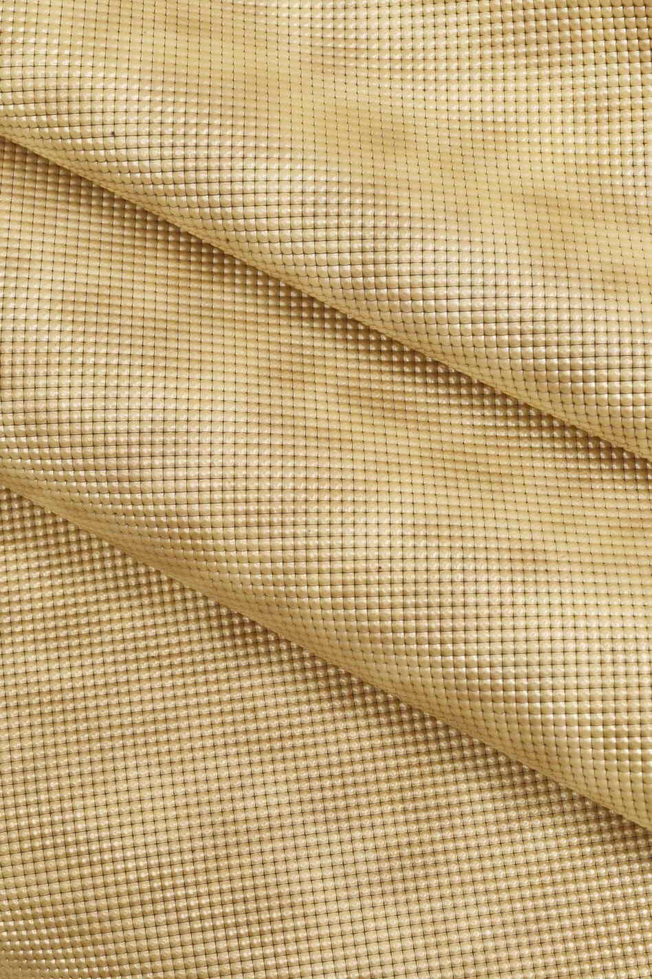 Embossed patent leather hide, antiqued glossy cowhide, shiny printed cow skins B13015-VT La Garzarara
