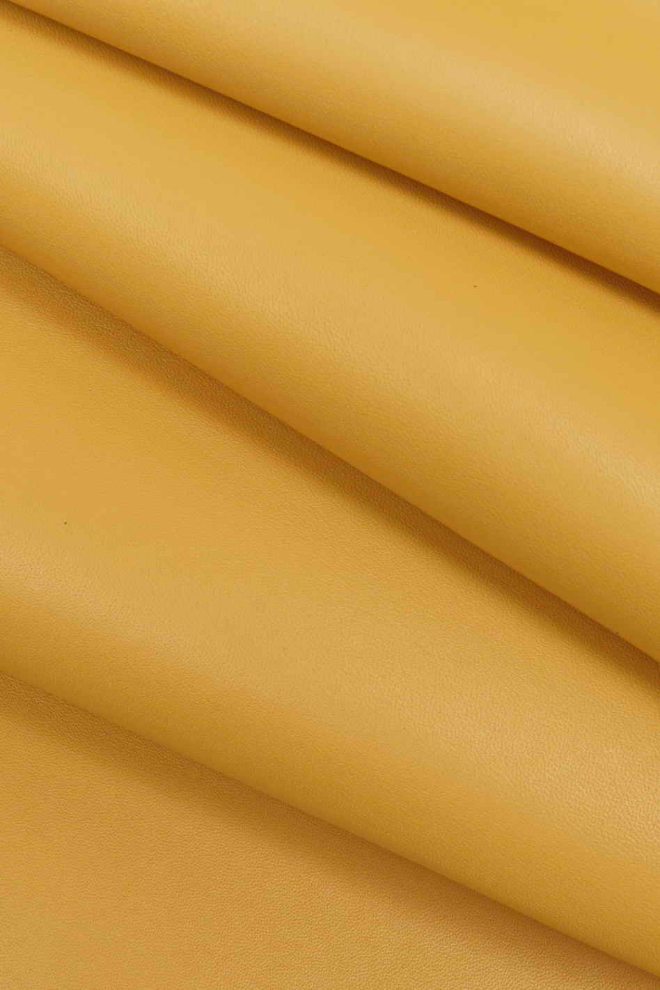 YELLOW SOFT leather hide, smooth cowhide, premium full grain calfskin 1.1 - 1.3 mm, ideal for crafters B13066-TU La Garzarara