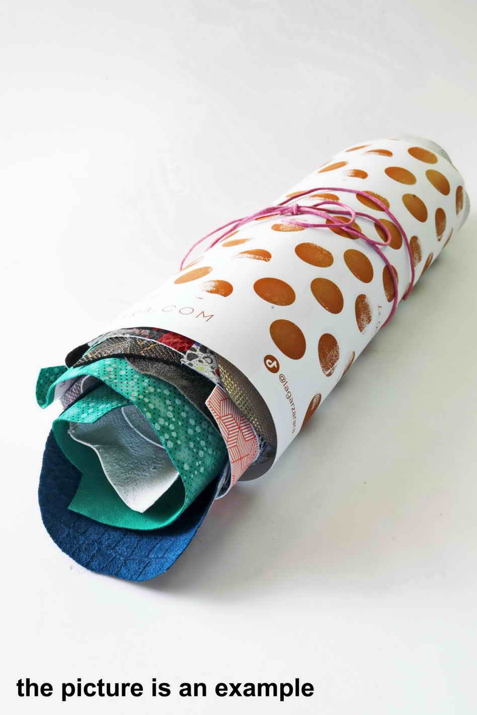 Soft Leather Pieces, Printed Random Assortment Leather scraps, Rich Patterned Offcuts 1 lbs - 1,7 lbs - 2 lbs - 4 lbs