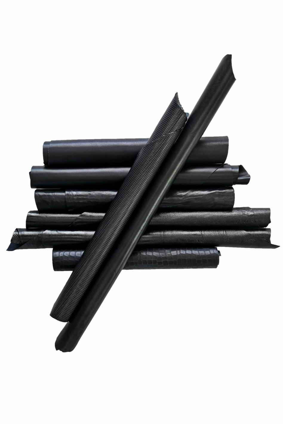 BLACK LEATHER scraps Random assortment medium size cutouts, mixed smooth, textured, offcuts 1 lbs - 1,7 lbs - 2 lbs - 4 lbs AMZ33