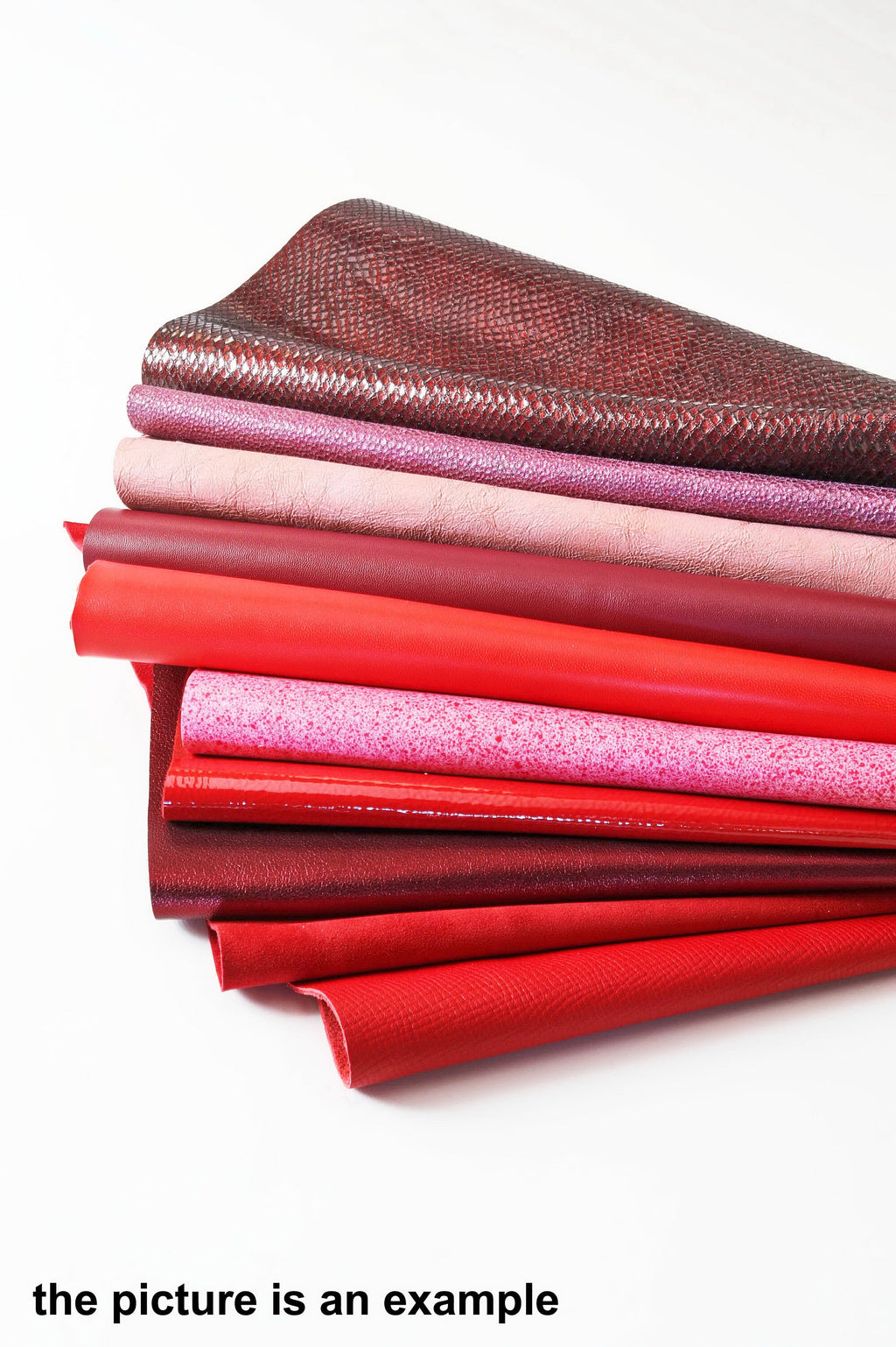 Mix LEATHER scraps - RED and PINK tones - fancy textures and softness various, italian leather pieces 1 lbs- 1,7 lbs- 2 lbs- 4 lbs B083/B