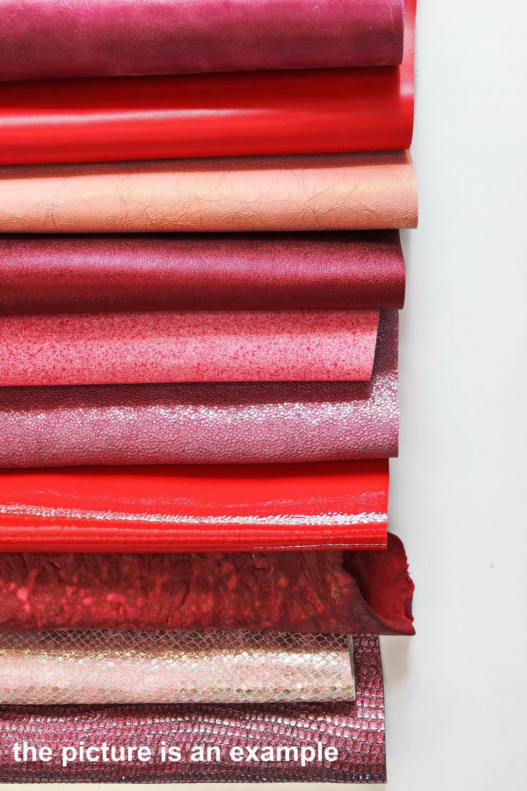 Mix LEATHER scraps - RED and PINK tones - fancy textures and softness various, italian leather pieces 1 lbs- 1,7 lbs- 2 lbs- 4 lbs B083/B