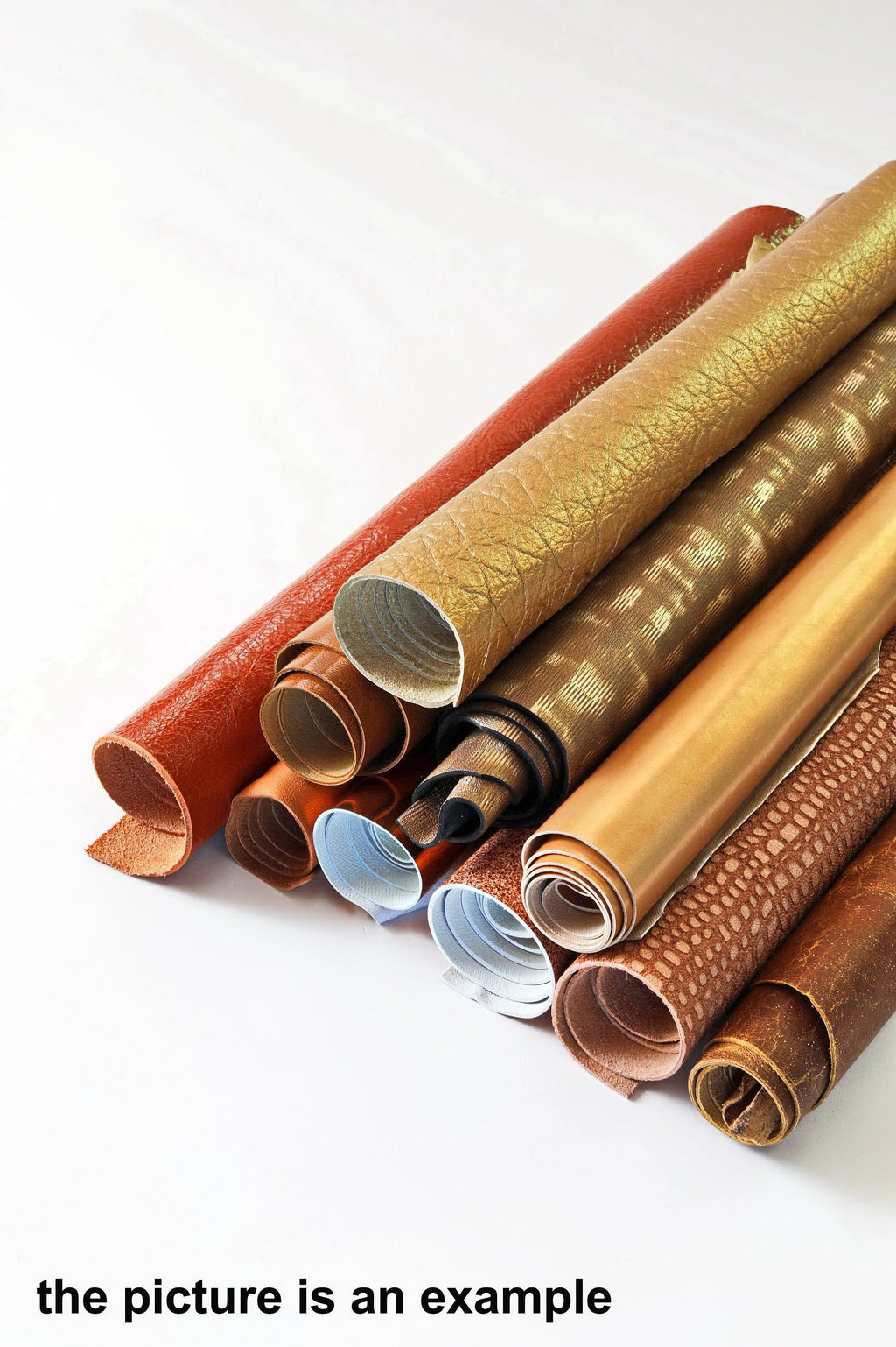 Brown leather scaps lot, mix large cognac leather pieces, random renmants mix of smooth printed and laminated leather 10 or 15 pcs B084