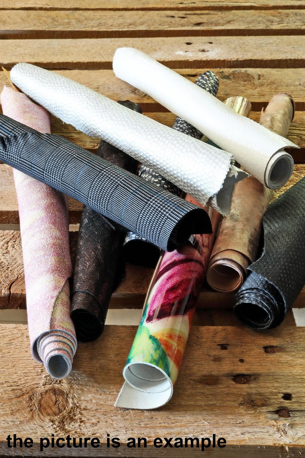 Printed Offcuts Leather, Variety Leather Pieces, Random Assortment textured leather pieces 1 lbs - 1,7 lbs - 2 lbs - 4 lbs