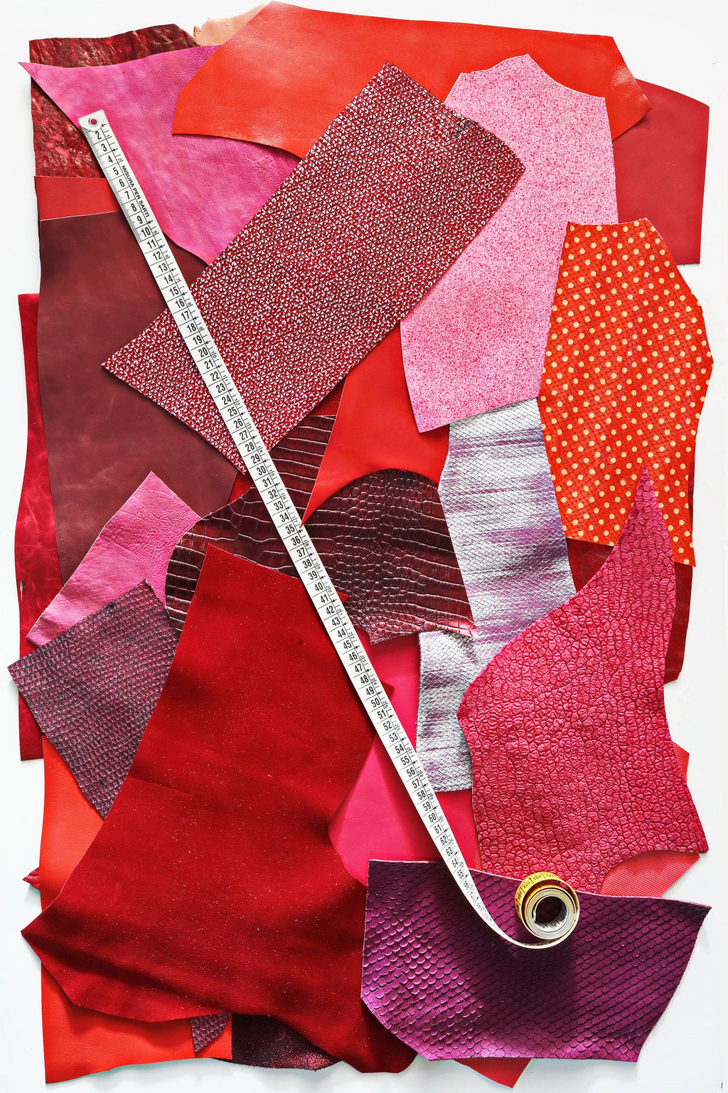 Red and Pink Craft Scraps, 5x6 Mixed Leather Pieces, Bright Shades and Assorted Textures Offcuts Renmants B052 La Garzarara