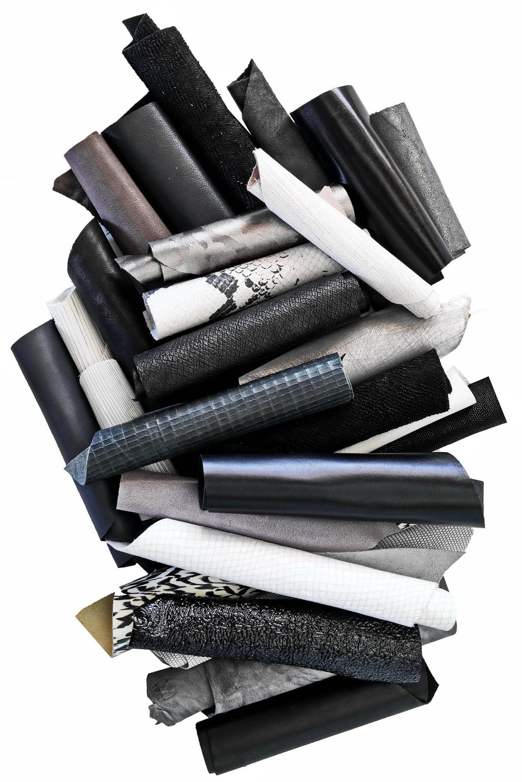 Black and White Leather Pieces, 5x6 Small Craft Cuts, Mixed Textures and Patterns, Leather Assortment 0,7 lbs - 1 lbs - 1,7 lbs - 2 lbs B054
