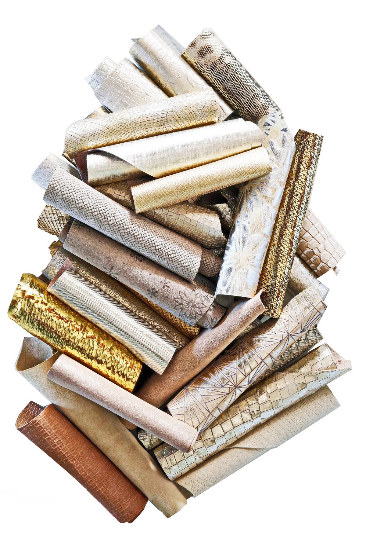 Leather scraps bag, GOLD, PLATINUM and BEIGE tones, fancy textures, foils and softness various, from 0,7 lbs to 2 lbs B080