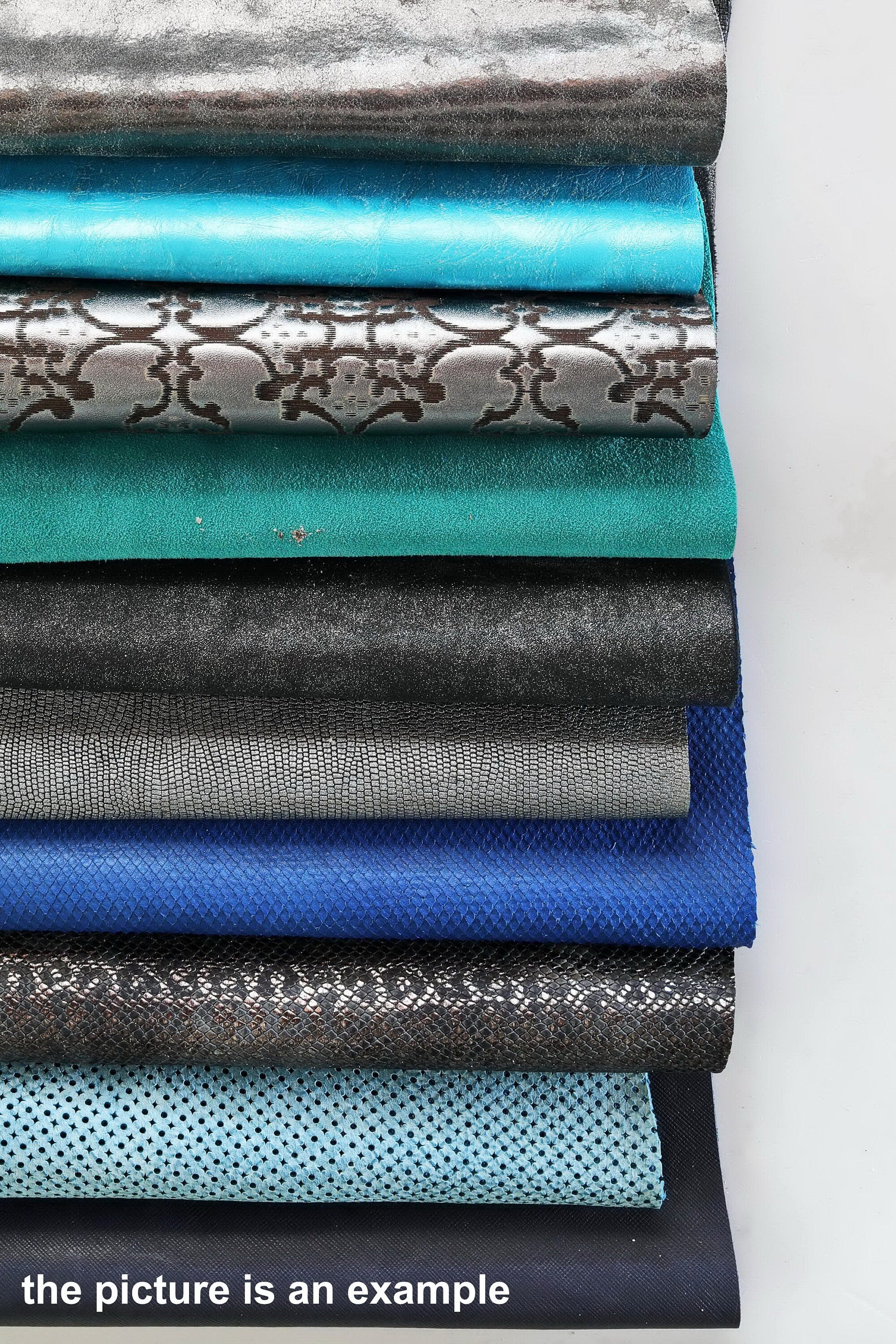 Blue grey leather scraps , random pieces of skins mix of prints and solid offucts for crafts 10 or 15 pcs B094 La Garzarara