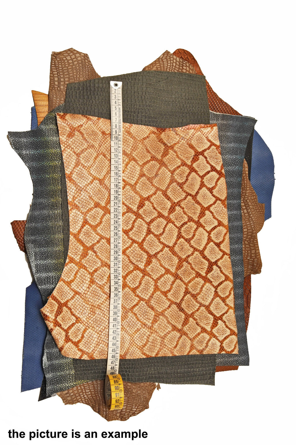 Exotic leather scraps, python crocodile lizard renmants leathers, mix embossed offcuts leather 1 kg B098 B La Garzarara