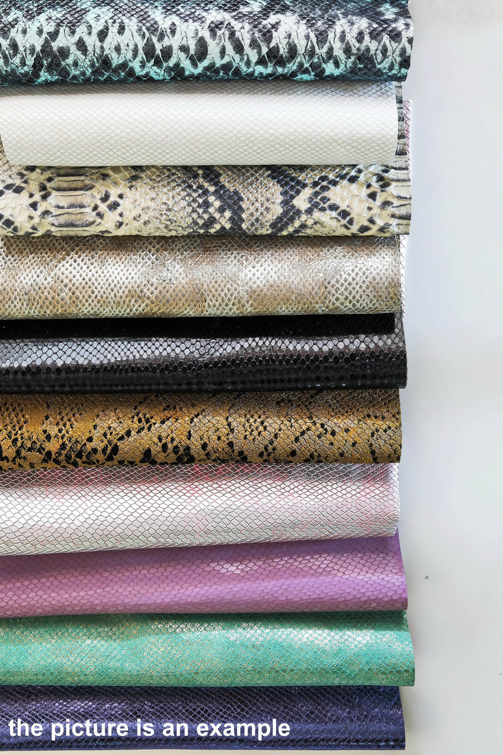 Reptile embossed leather scraps, random reptile pieces ,snake print remnants, mixed colors, smooth and grained 1lbs - 2lbs / 0.5-1 kg B096/B