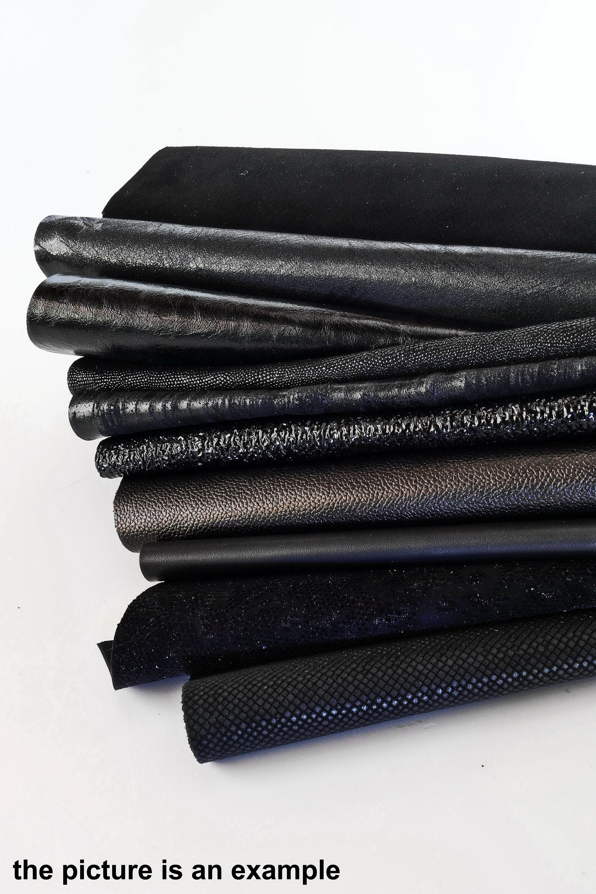 Black LEATHER scraps pieces, mixed printed and textured renmants pieces for crafts, assortment offcuts leather B090/B La Garzarara