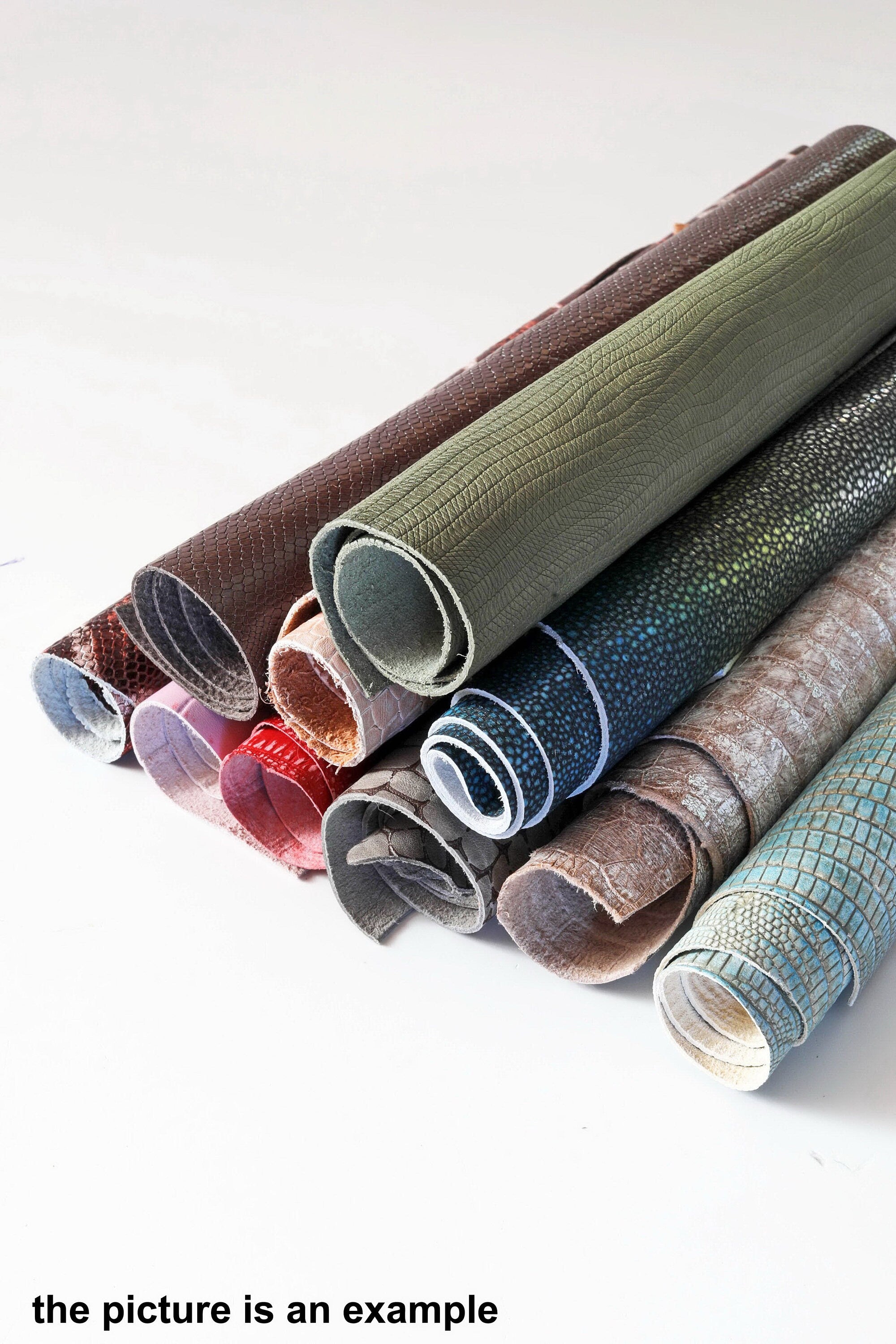 Mix Reptile leather scraps,- PYTHON, CROC, TEJUS Remnant leather, 10 italian leather pieces, offcuts for crafts B098