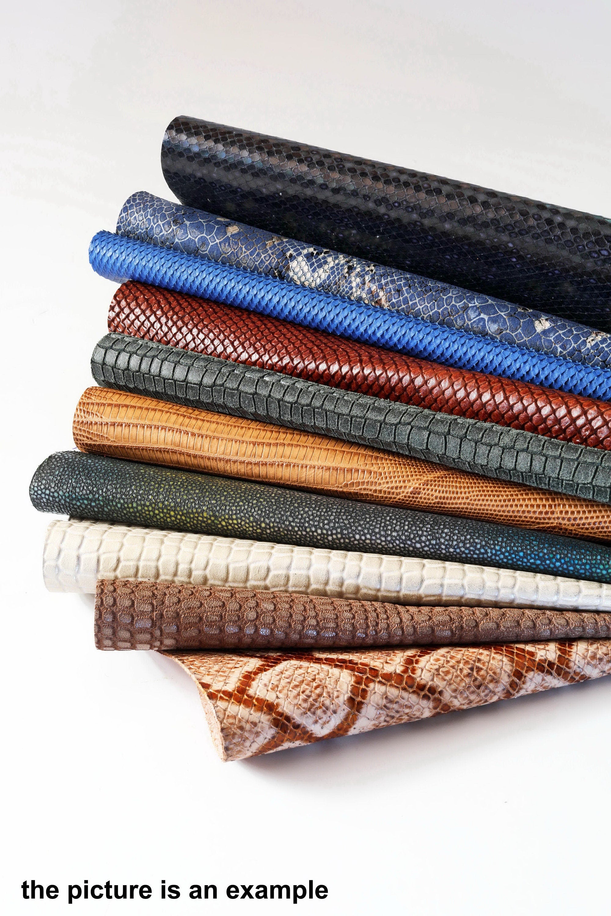 Mix Reptile leather scraps,- PYTHON, CROC, TEJUS Remnant leather, 10 italian leather pieces, offcuts for crafts B098