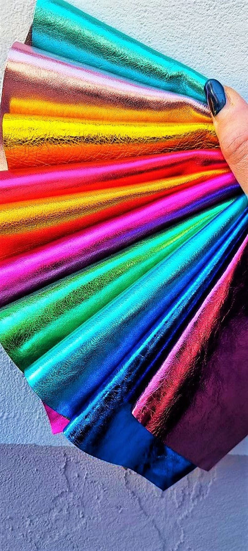 10 Selected leather scraps, RANDOM selection, colorful METALLIC 10 bright tones, approx size 6x5" / 15x12 cm each piece La Garzarara