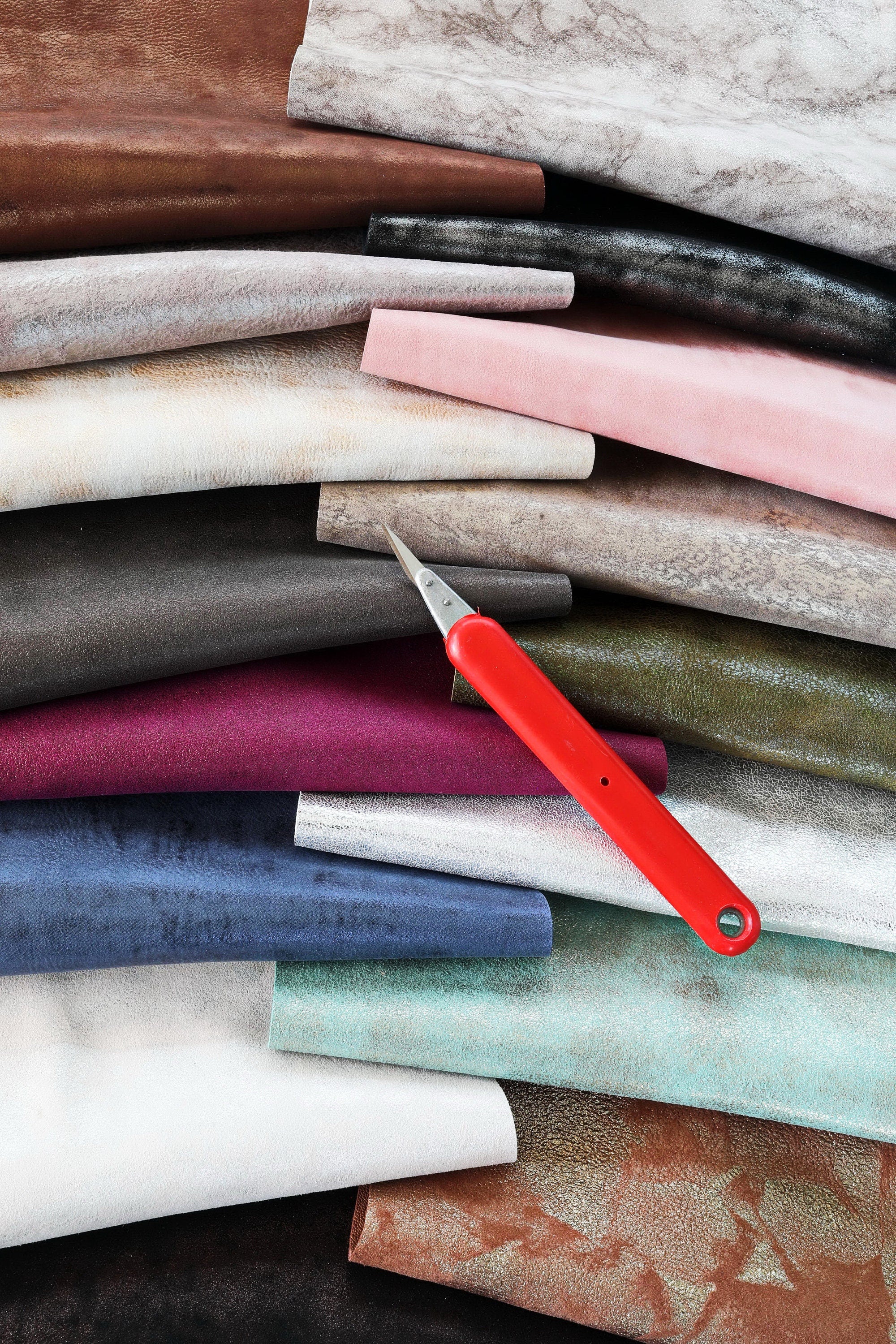 Vintage Suede Leather Pieces, Distressed Leather Scraps, Antique Finish Suede Offcuts, Random Leather Assortment B103