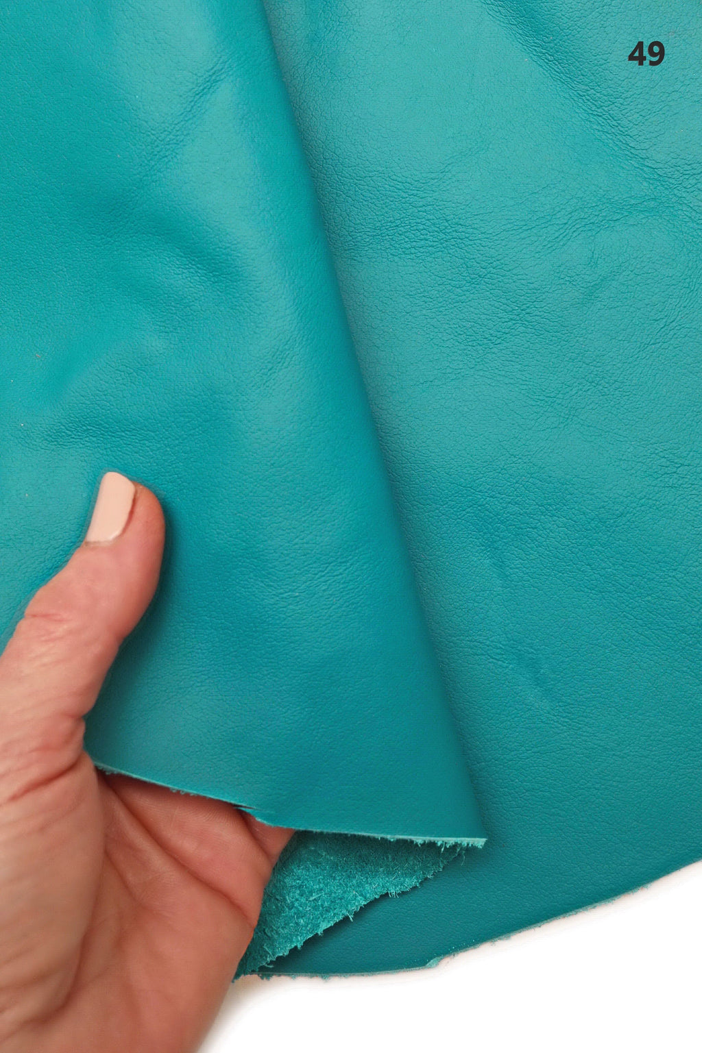 Leather for fornitures, italian genuine full hide leather cow for sofas, cars and yachts and big handbags B15054-TU La Garzarara