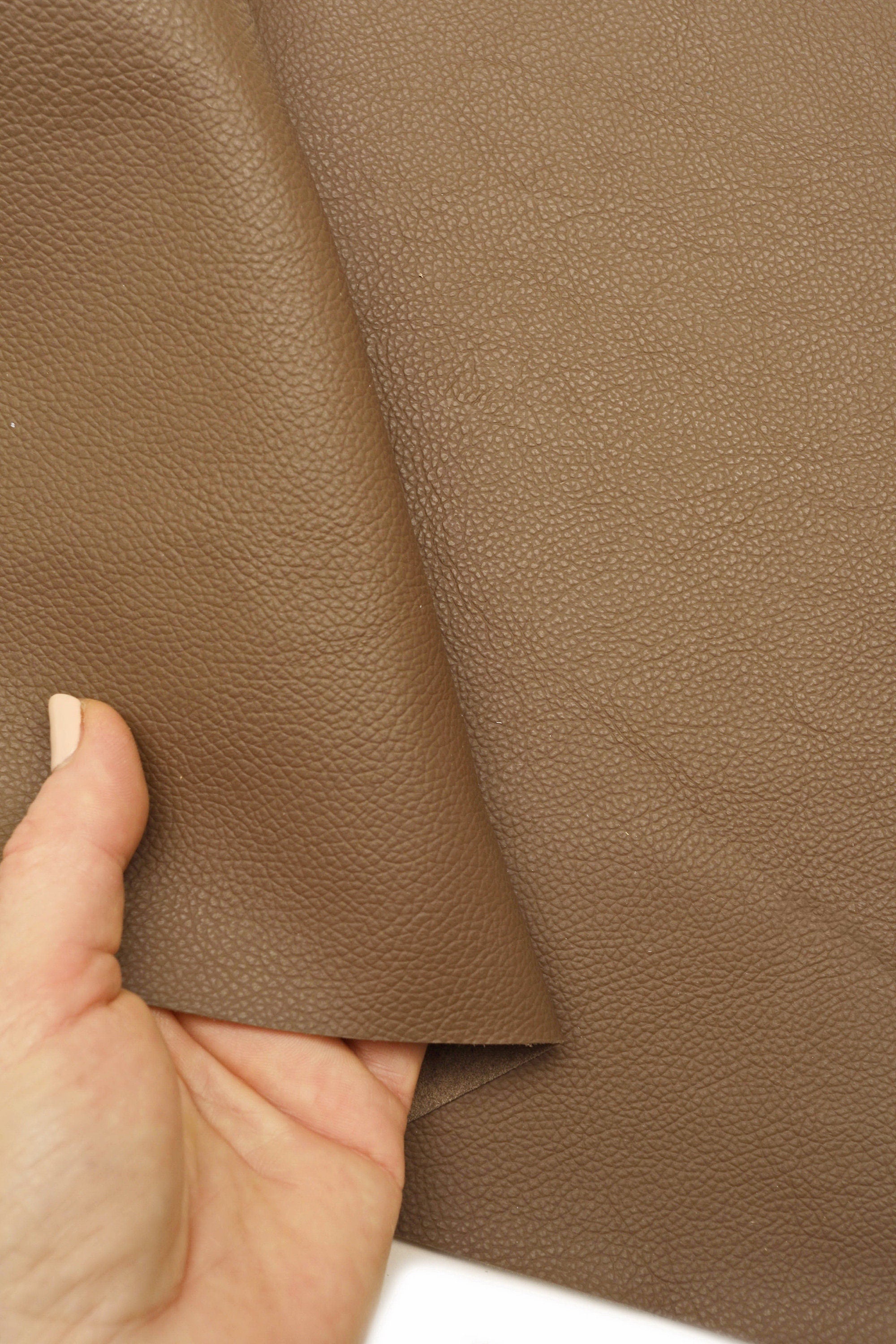 Soft Large Calf Leather Hide, Premium Italian Full cowhide, Whole leather skin in large size for UPHOLSTERY B15056-TU La Garzarara