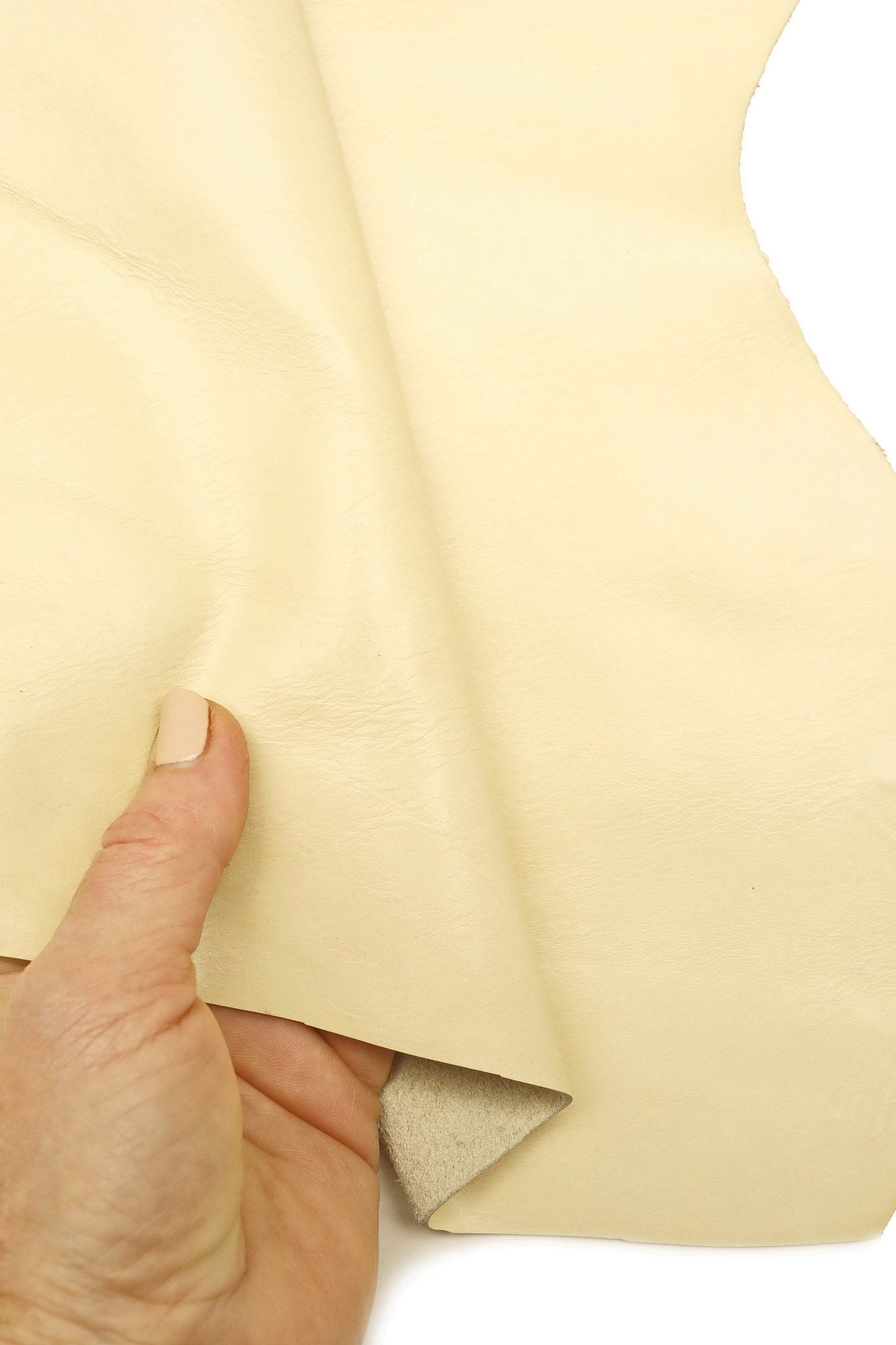 UPHOLSTERY italian genuine leather cow hides for furnitures, sofas, cars and yachts handbags B15058-TU La Garzarara