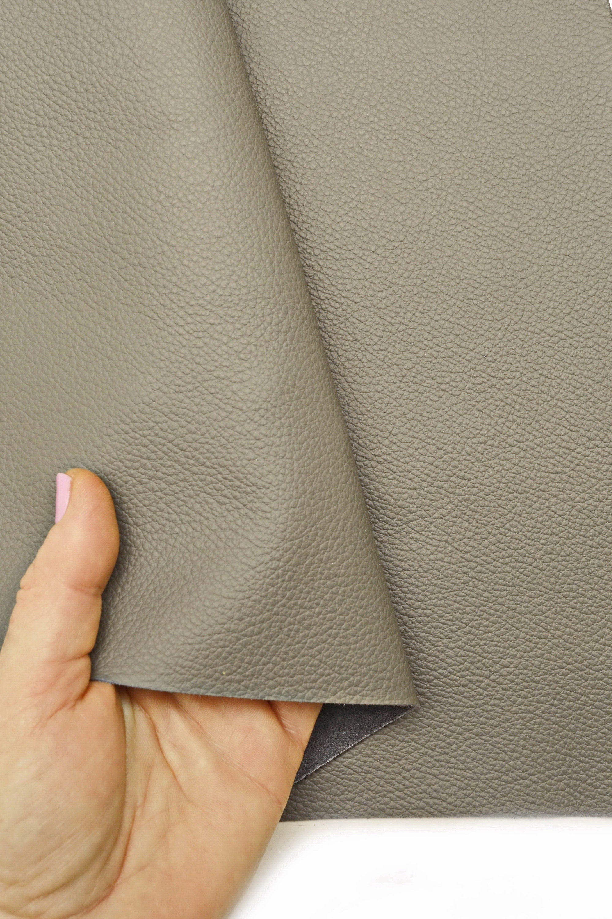 Leather for fornitures, italian genuine full hide leather cow for sofas, cars and yachts and big handbags B15054-TU La Garzarara
