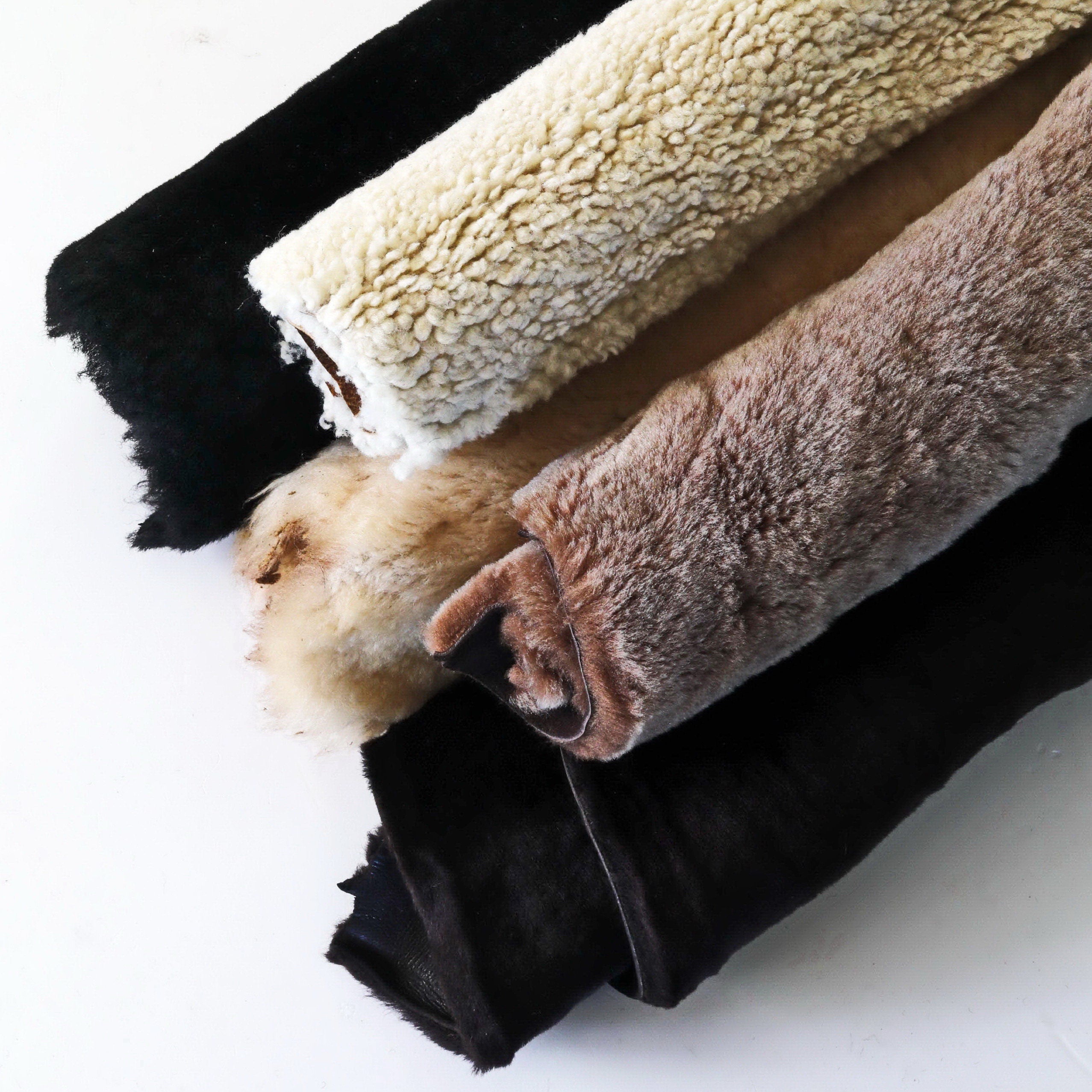 SHEARLING FUR Scraps, random assortment, colors various, sheepskin fur remnants, 5 pieces offcuts double face sheep skin B122 La Garzarara