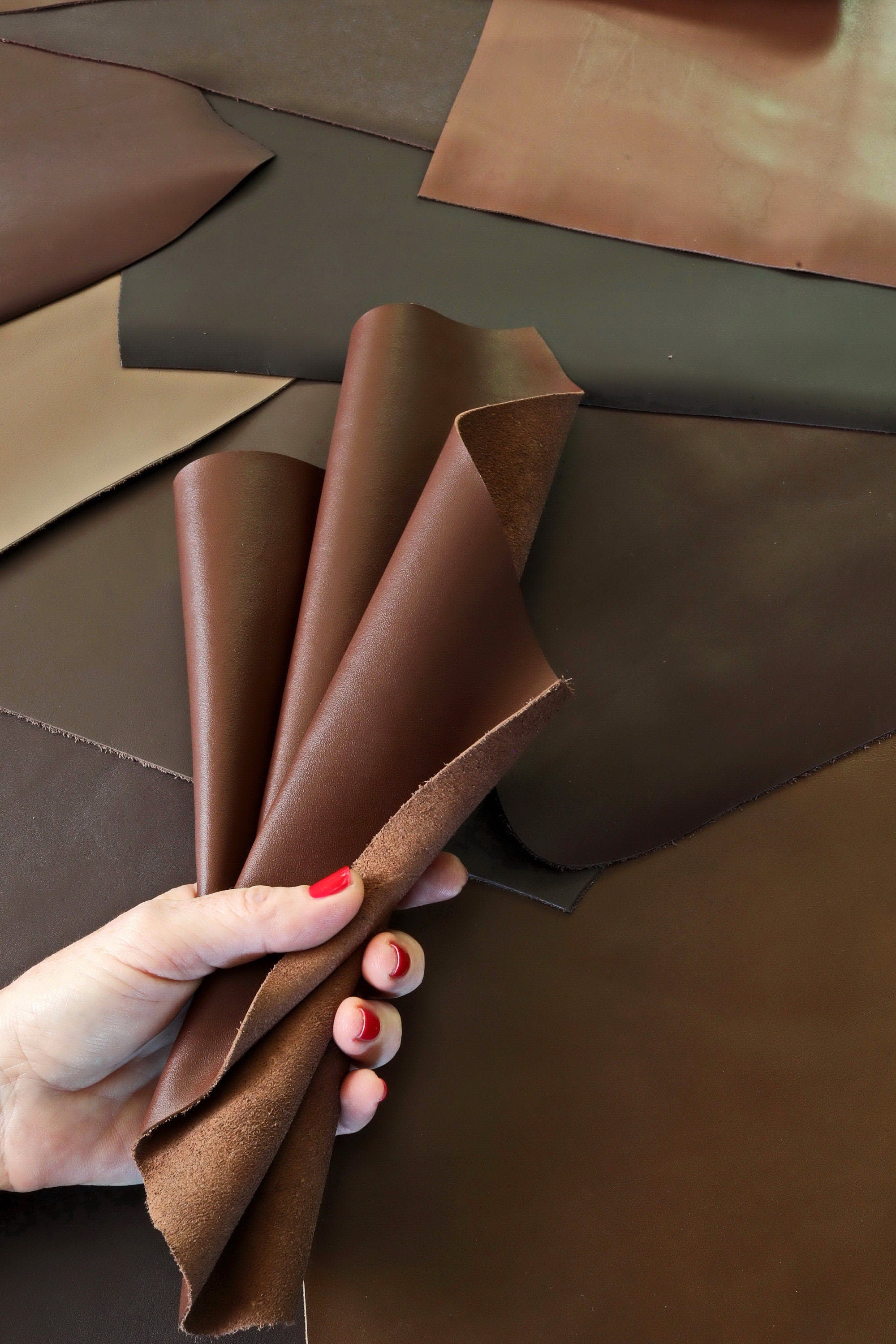 Brown Leather calf PIECES, solid and pebbled colors random assortment, thickness 1.0-1.2mm (3-4oz) 1 kg (2 lbs) - 2 kg (4 lbs) B112