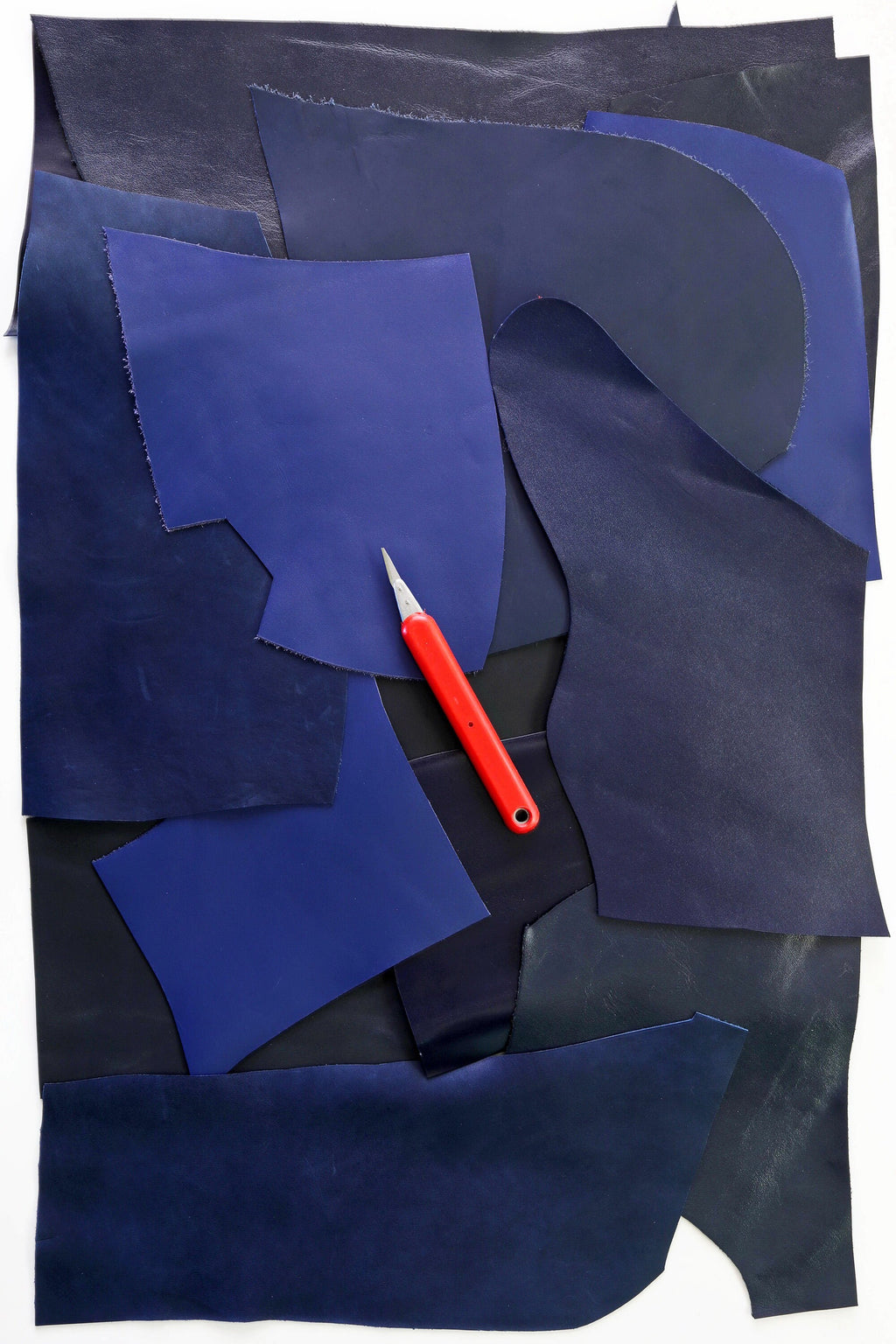 Blue SMOOTH calf SCRAPS bag, solid color different tones of blue, softness and finishings various thickness 1.0 to 1.3 mm(2-3 oz) B116