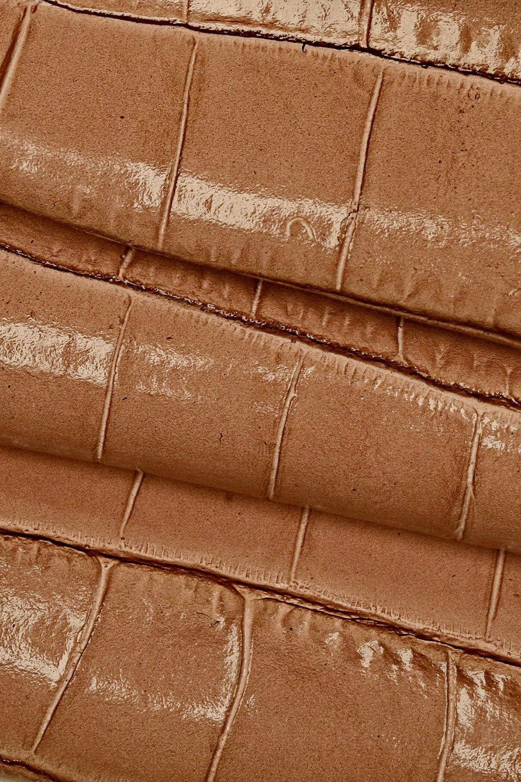 Luxurious Pink Taupe Crocodile Embossed Leather Hide - High Quality Craft Material B15078-ST La Garzarara