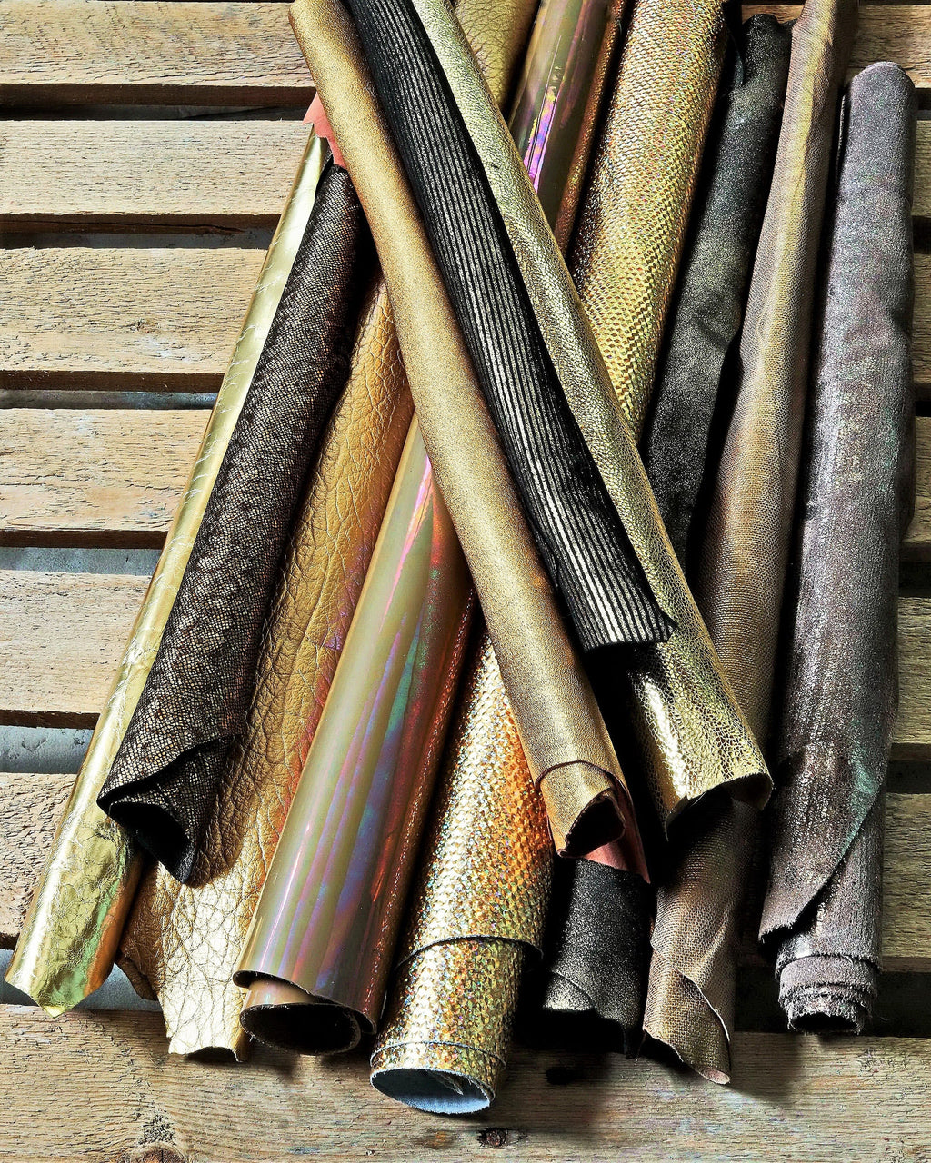 Lot of Metallic Leather hides Bundle, Gold, Bronze Beige laminated Leather Luxury Leather Assortment 3 skins / 6 skins