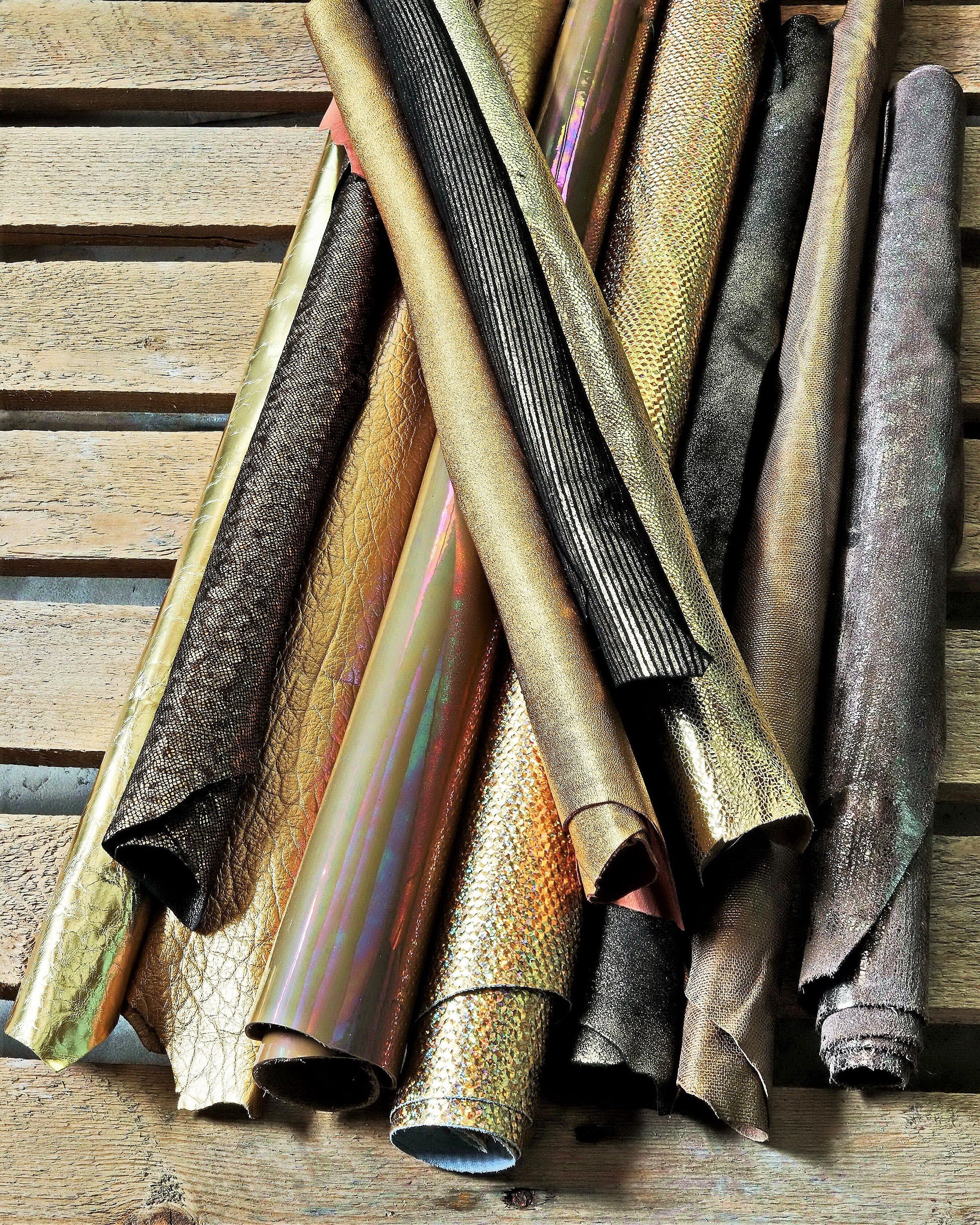 Lot of Metallic Leather hides Bundle, Gold, Bronze Beige laminated Leather Luxury Leather Assortment 3 skins / 6 skins