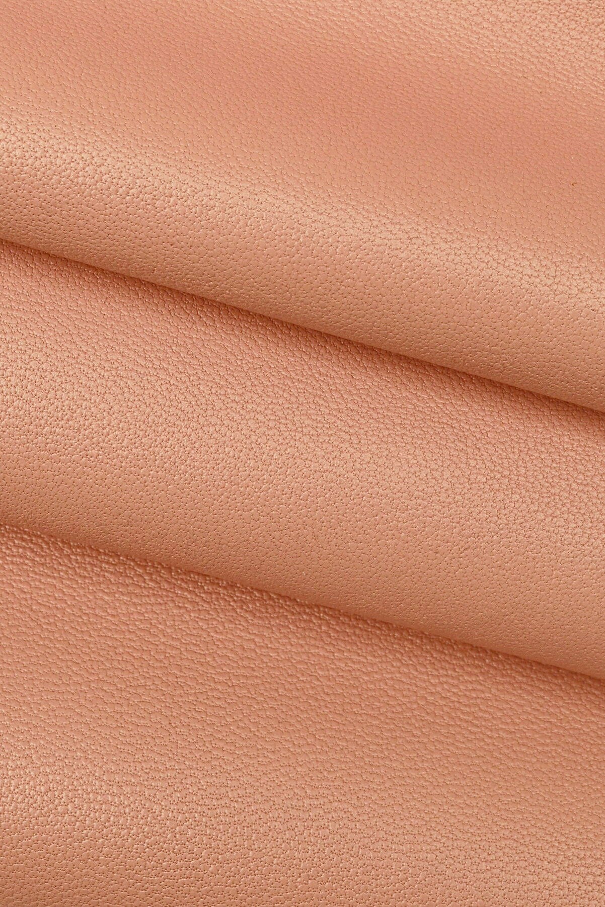 Pink SMOOTH leather skin, solid color nappa sheepskin, classic lambskin, soft and matt for crafters 1.2-1.3 mm B15249-TU La Garzarara