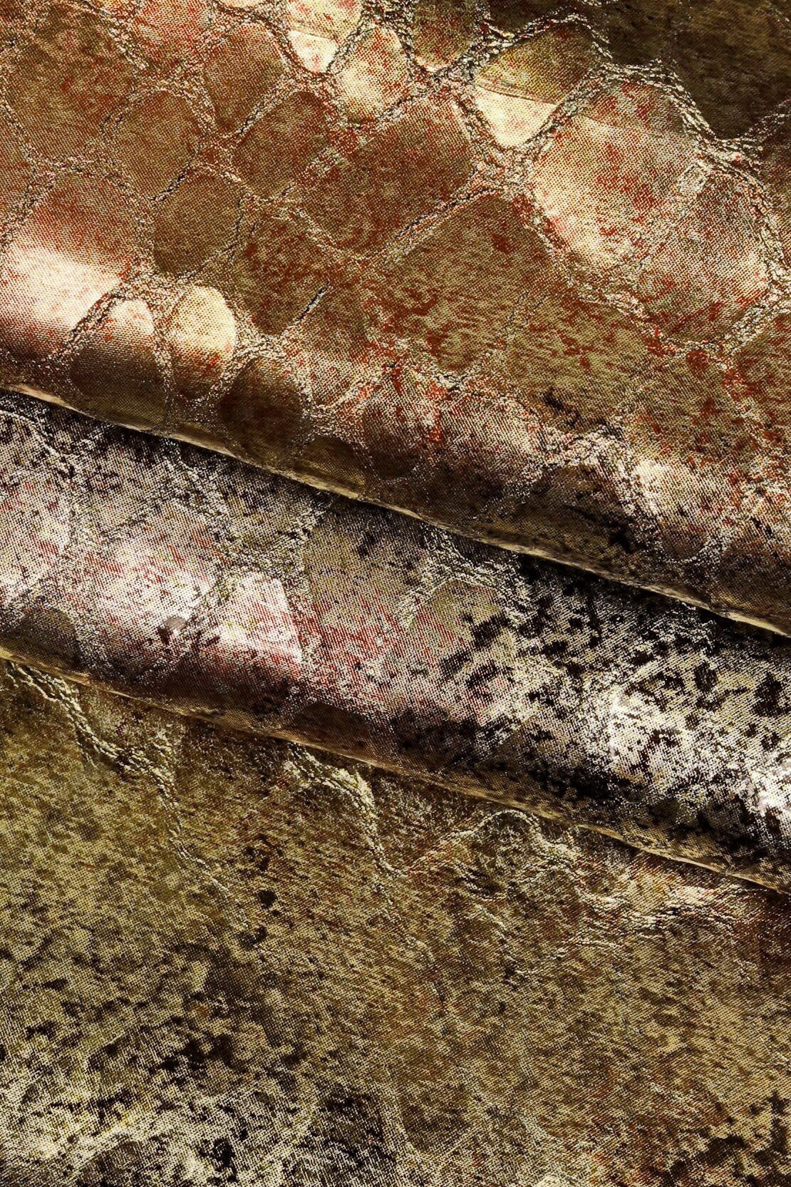 Multicolor CROCODILE printed leather skin, metallic animal print goatskin, glossy stiff hide B15583-MT(ST)