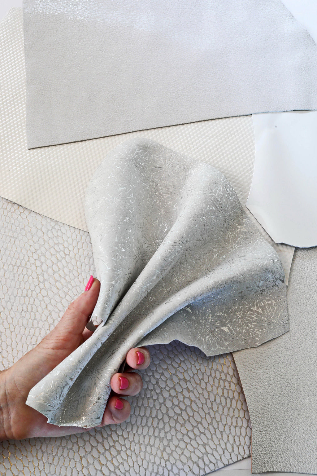 White leather SCRAPS, random mixed remnants and offcuts, solid color and patterns, smooth and grained hides 0.5 kg B1340-RC