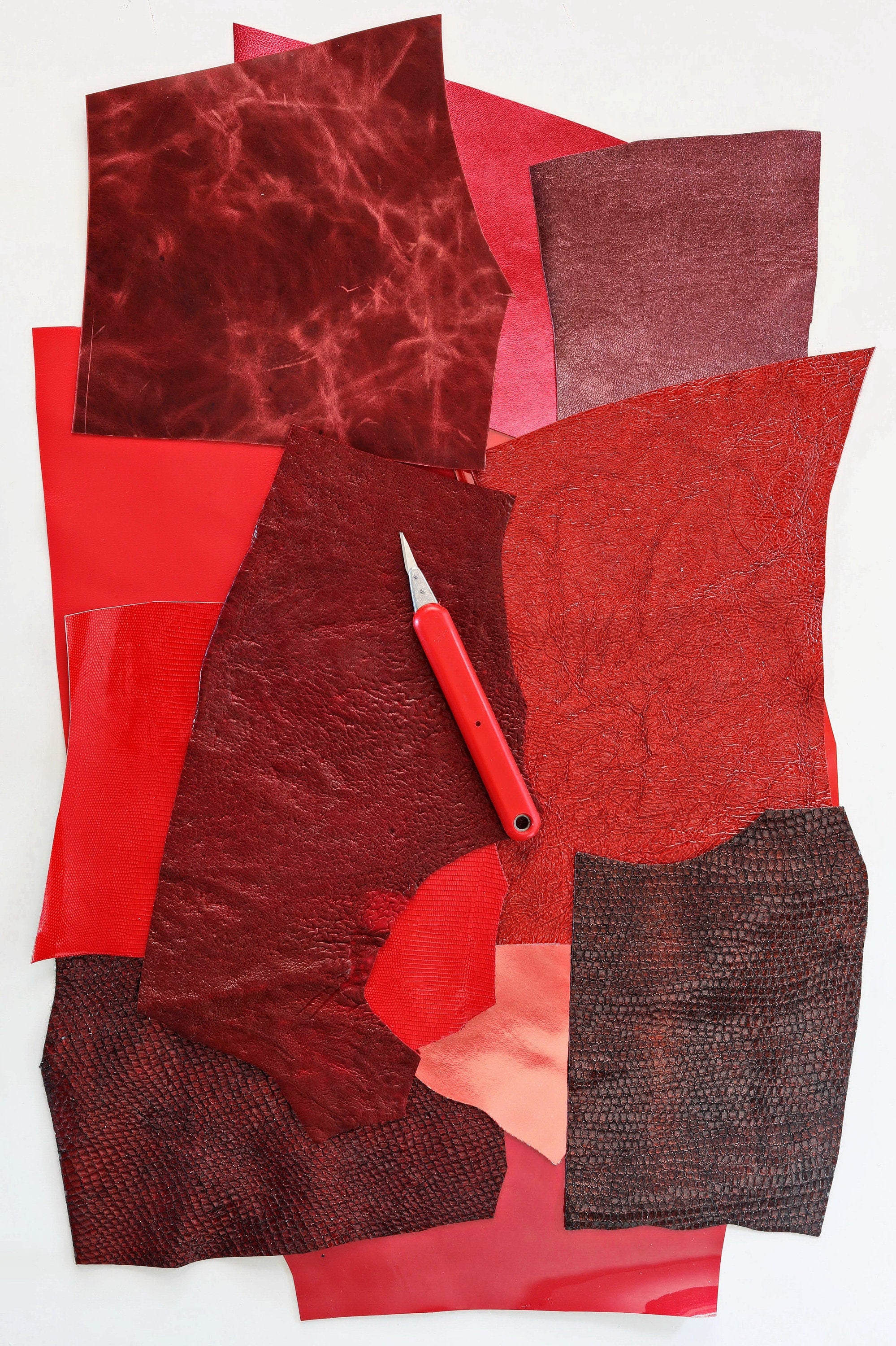 Assorted Red Leather Cuts, Pieces in Smooth and Red Offcuts Printed Finishes, Scraps for Earrings Jewelry and Crafts B1250 La Garzarara