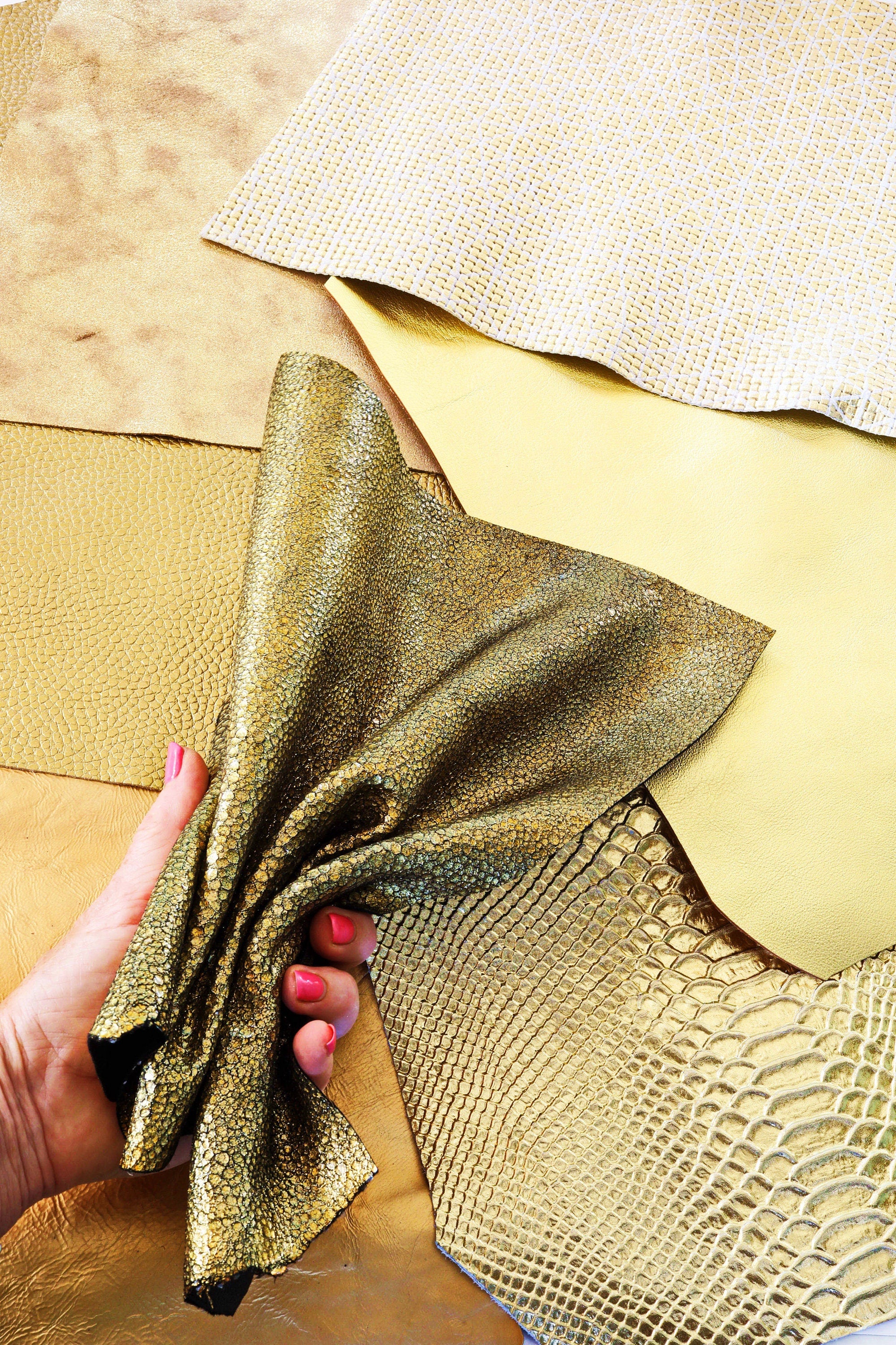 Gold Leather SCRAPS, Renmants fancy textures, solid color, italian gold leather pieces for earrings 1 lbs B1380-RC La Garzarara