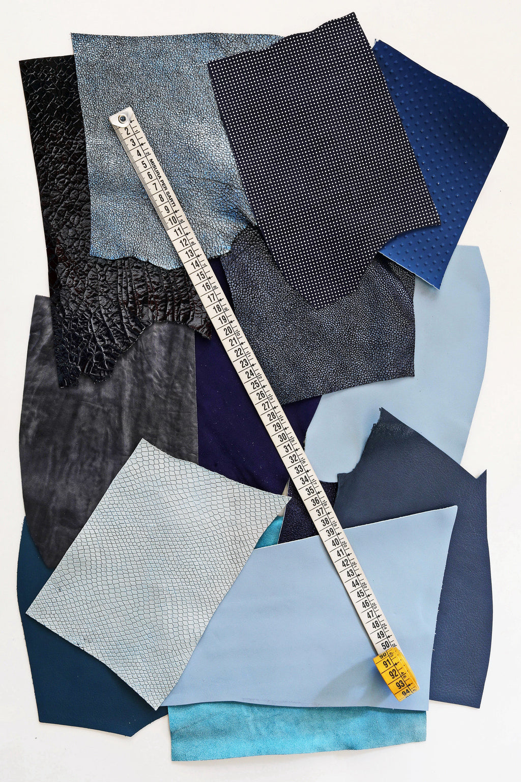 Blue Tone Leather Scraps, Azure Navy and Deep Blue Assortment, Mixed Finishes Piece for Small Crafts B1310-RC La Garzarara