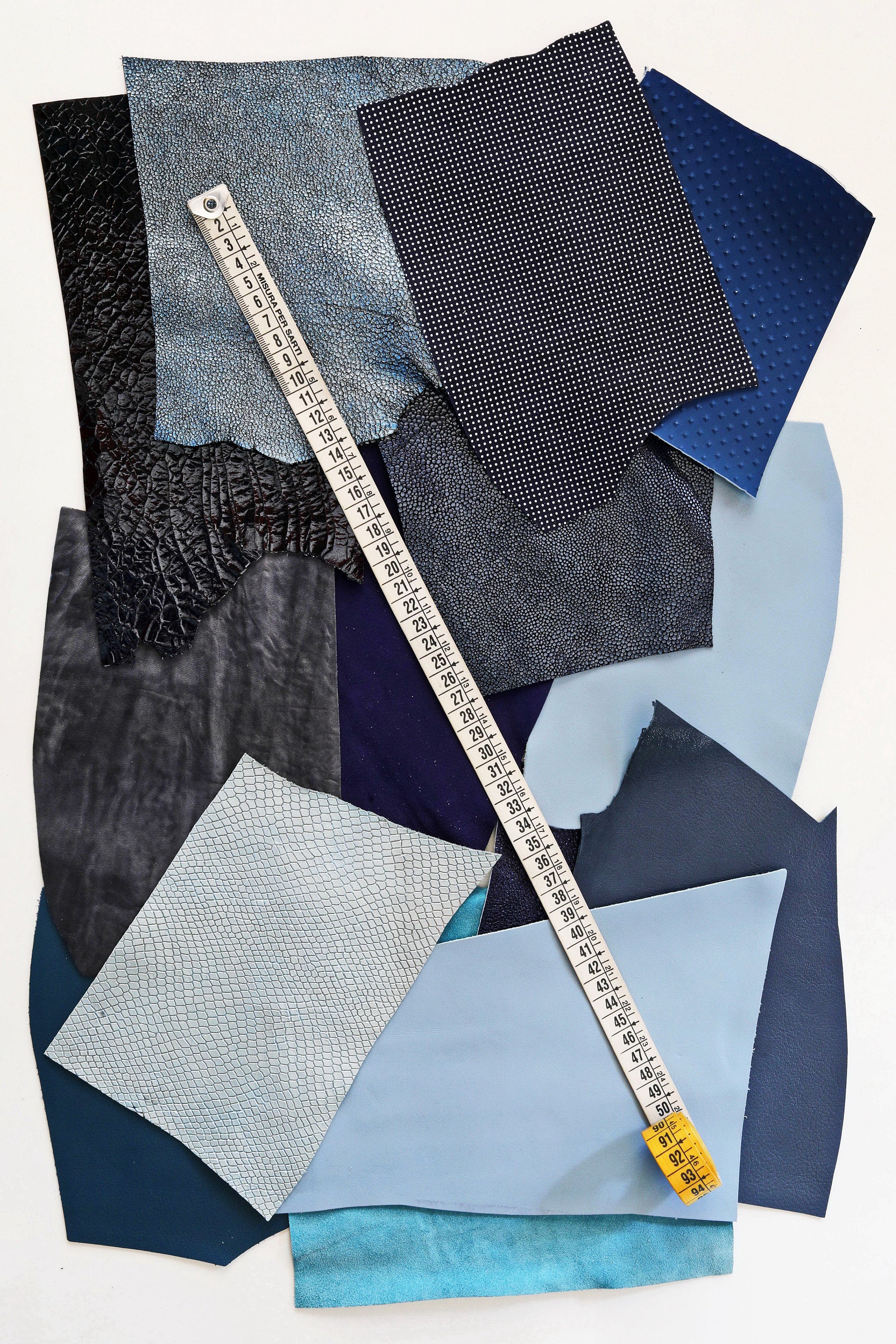 Blue Tone Leather Scraps, Azure Navy and Deep Blue Assortment, Mixed Finishes Piece for Small Crafts B1310-RC La Garzarara
