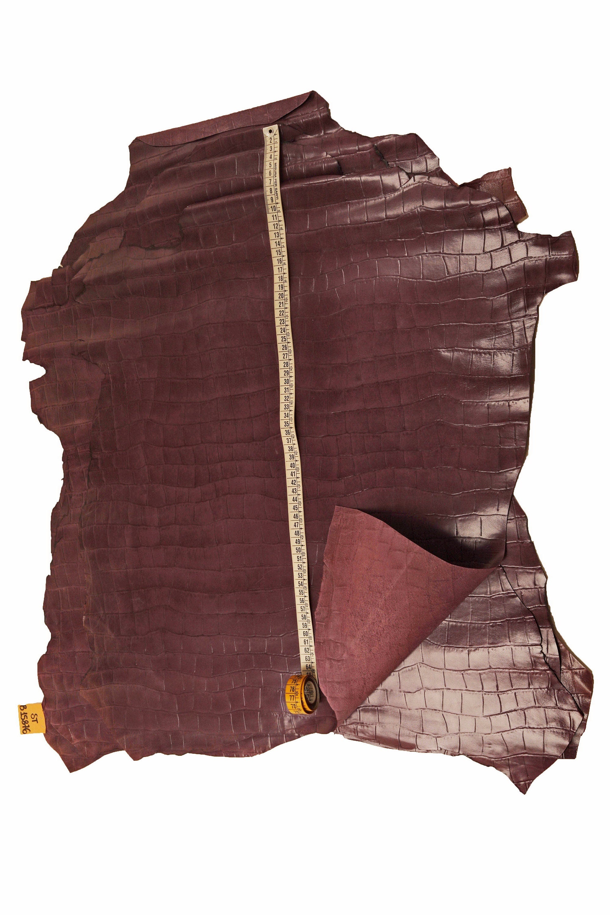 Burgundy/Purple crocodile embossed goat leather hide, reptile textured croco goatskin skin 1.0–1.2 mm for bags B15876-ST La Garzarara
