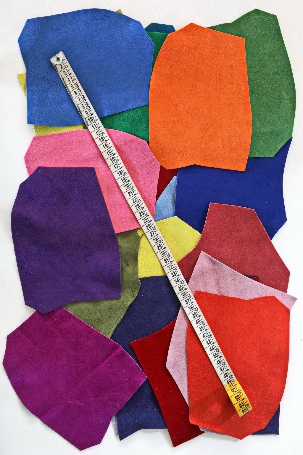 Leather SCRAPS bag, suede in BRIGHT colors, smooth and solid tones leather pieces 0,7 lbs(0,300 kg) - 1 lbs (0,500 kg) B1503-RC 