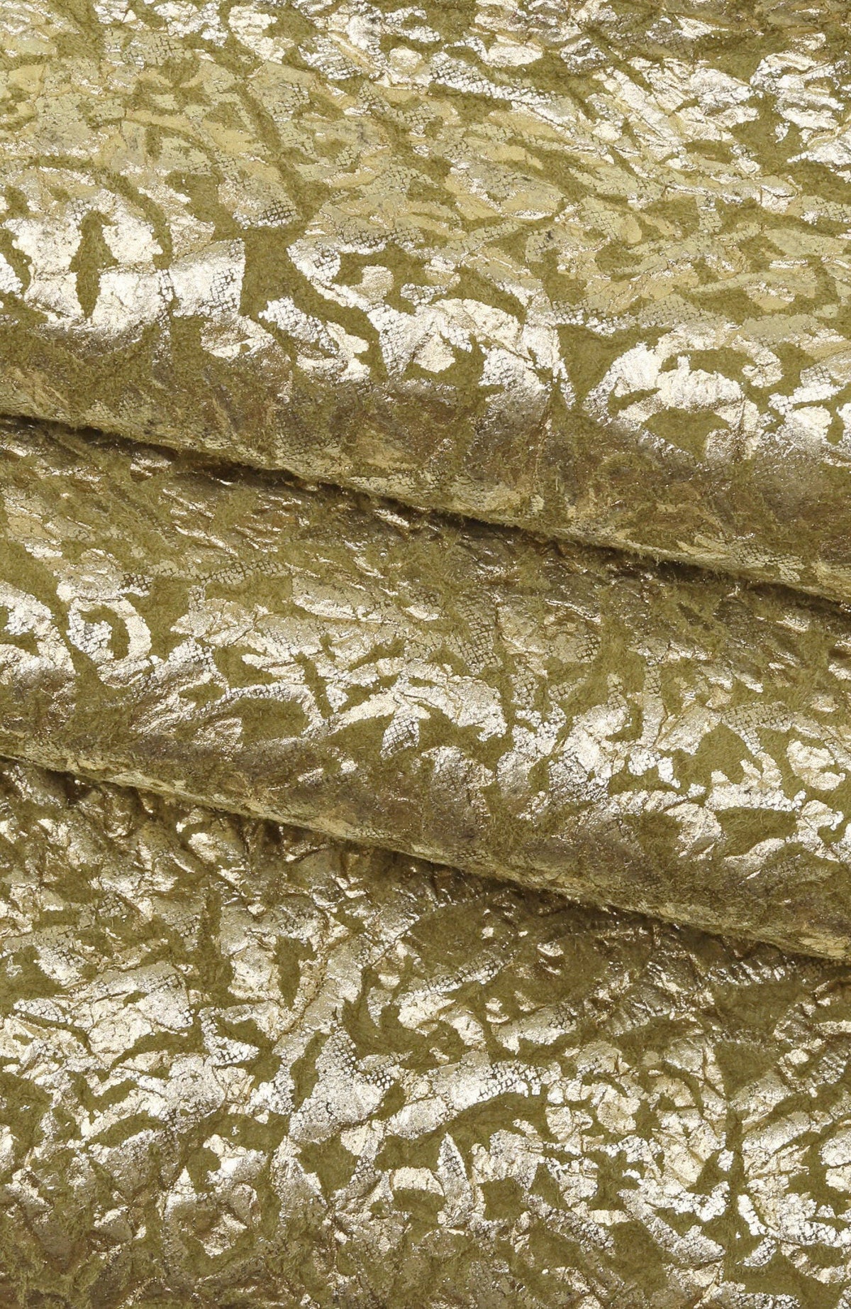 Raised print goatskin leather, green beige metallic stamped skin, bright embossed nubuck goat B15999-MT(ST) La Garzarara