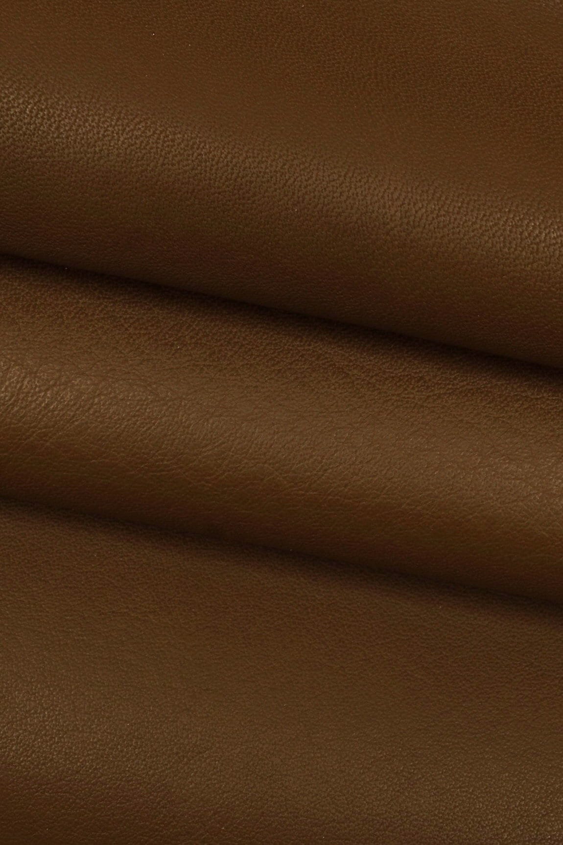 Chocolate brown calf cowhide leather SKIN hide, semi glossy solid color with natural grain for leather goods, B16047-TU La Garzarara