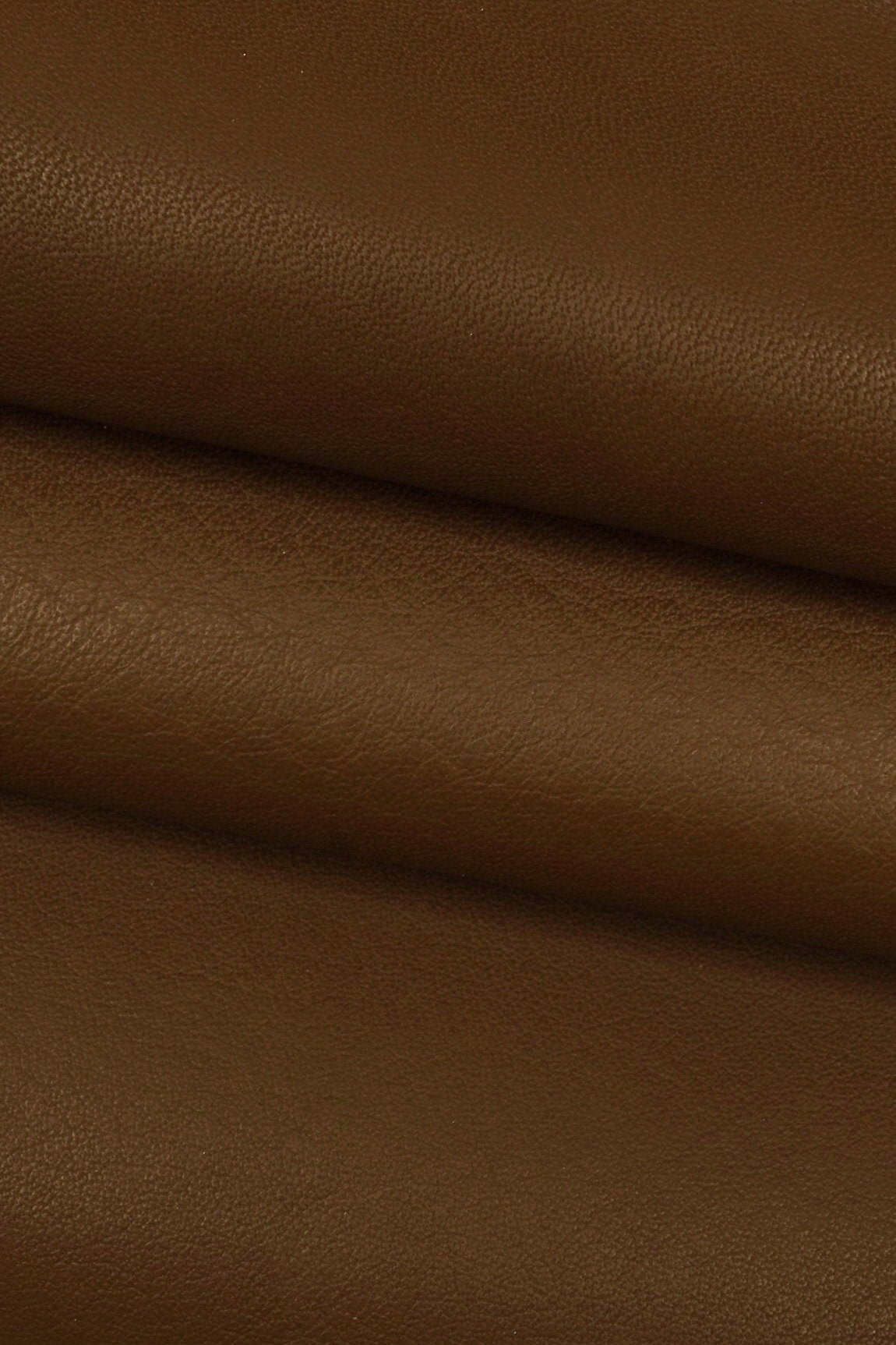 Chocolate brown calf cowhide leather SKIN hide, semi glossy solid color with natural grain for leather goods, B16047-TU La Garzarara