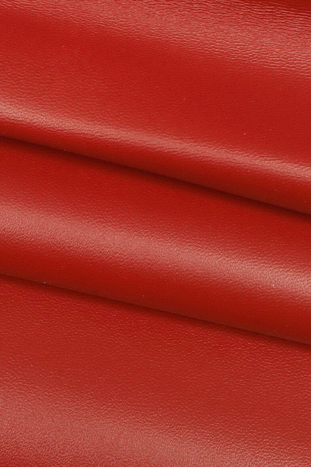 Dark red nappa leather hide – soft sheepskin, smooth crimson lambskin for hobbyists B18201-TU La Garzarara